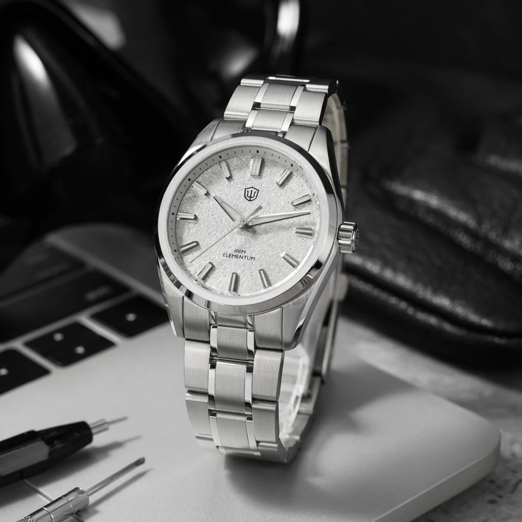 Watchdives WD0003C Enamel Dial Men Watch / Silver-White Frosted Dial