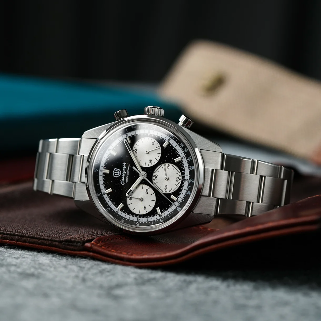Watchdives WD0526 38.5mm VK63 Chronograph Watch (Black Aventurine)