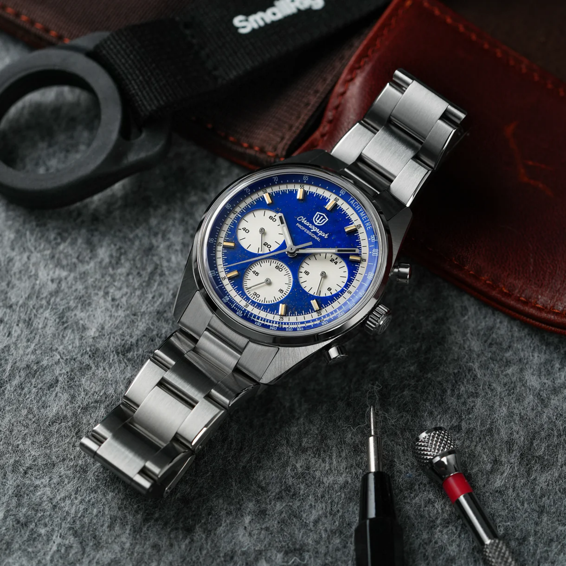 Watchdives WD0526 38.5mm VK63 Chronograph Watch
