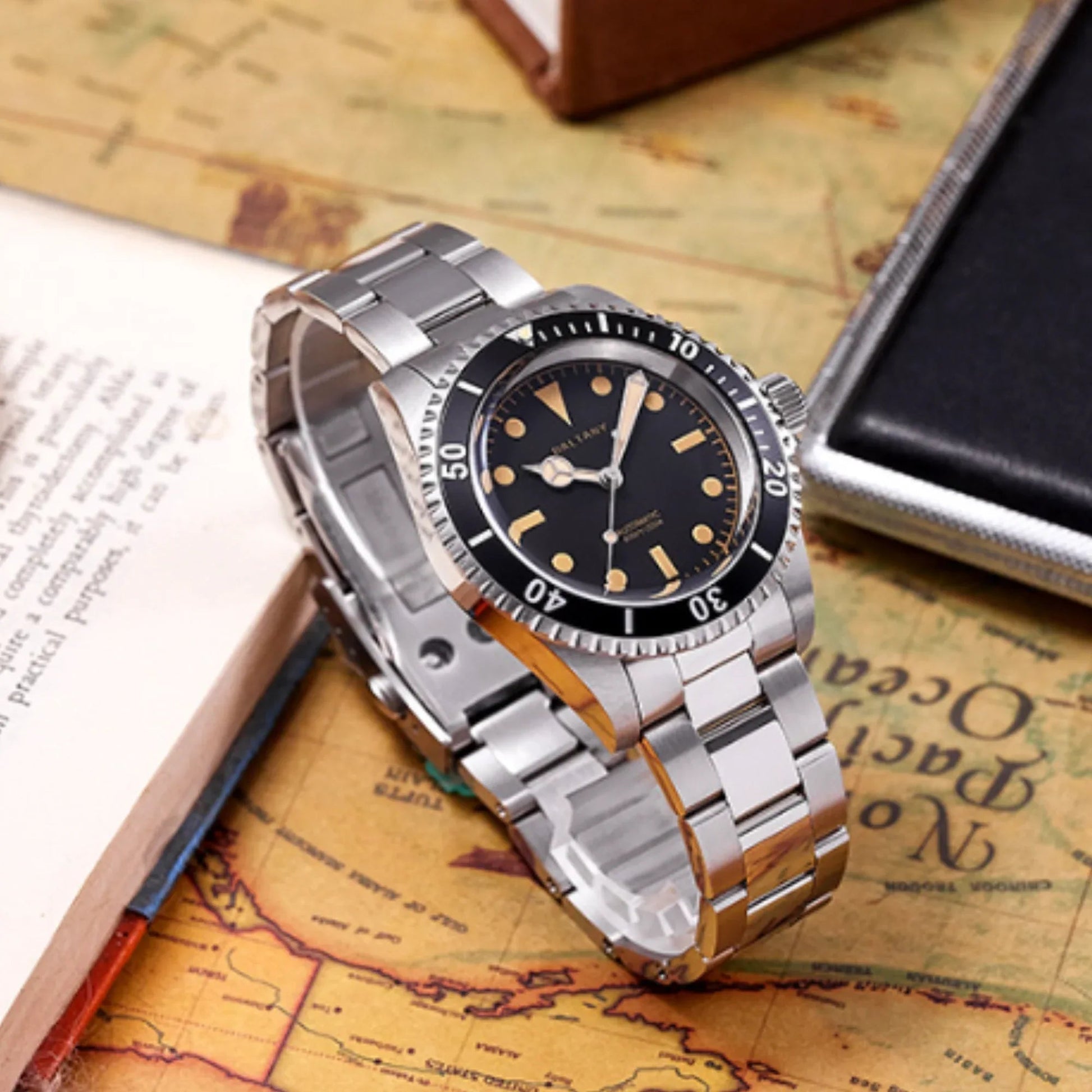 39mm Baltany NH38 Automatic Retro Diver Watch D3043AB - DREAM WATCHES