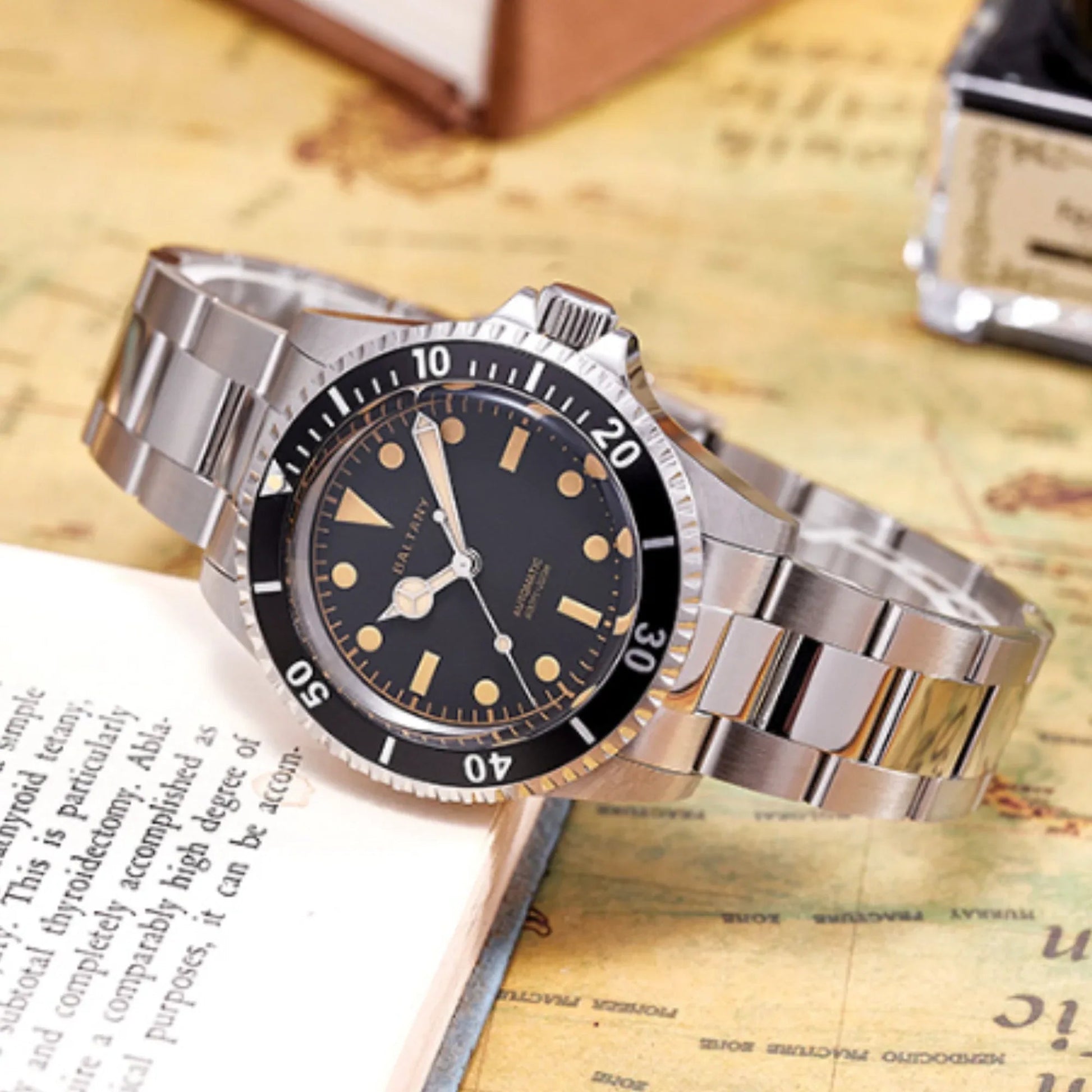 39mm Baltany NH38 Automatic Retro Diver Watch D3043AB - DREAM WATCHES
