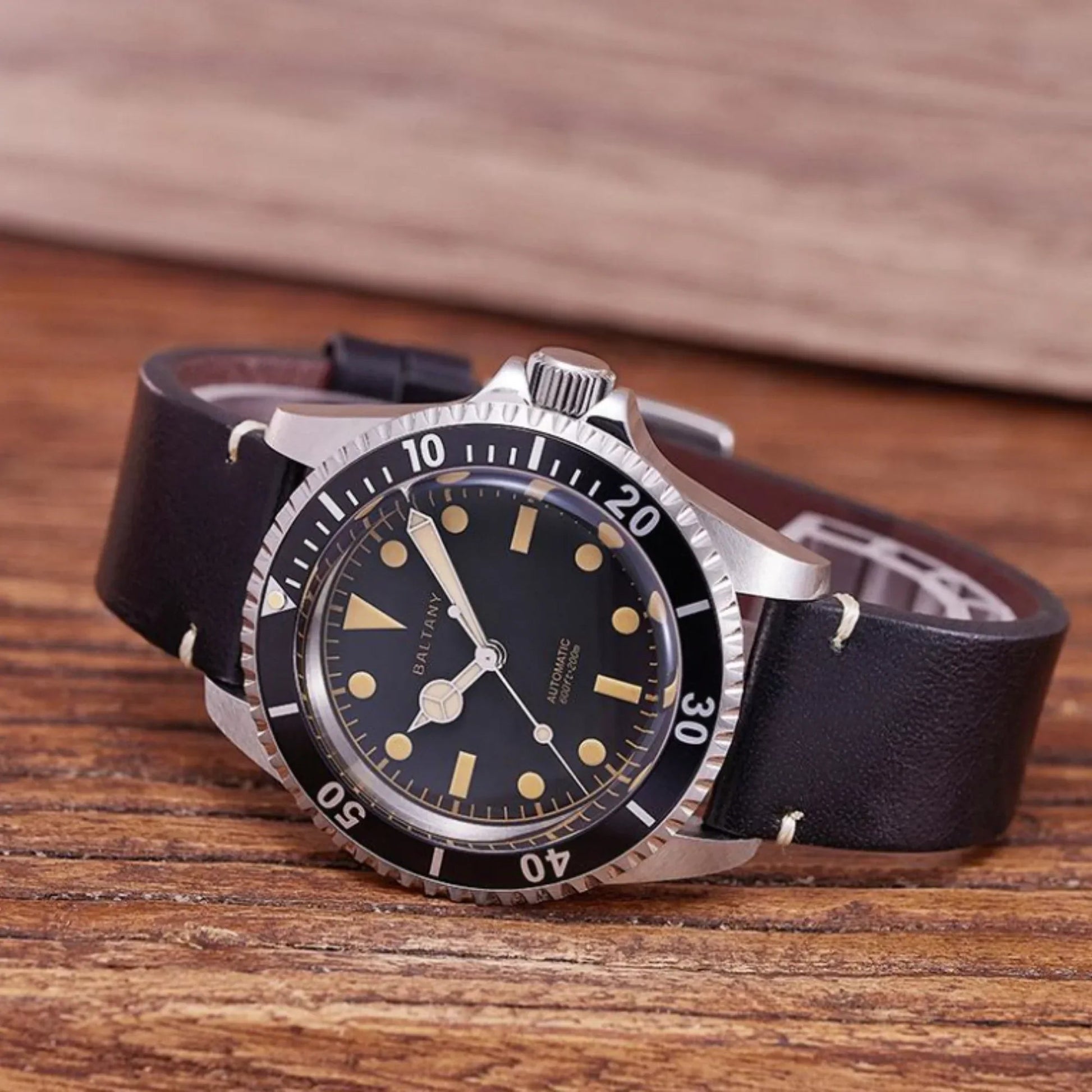 39mm Baltany NH38 Automatic Retro Diver Watch D3043AB - DREAM WATCHES