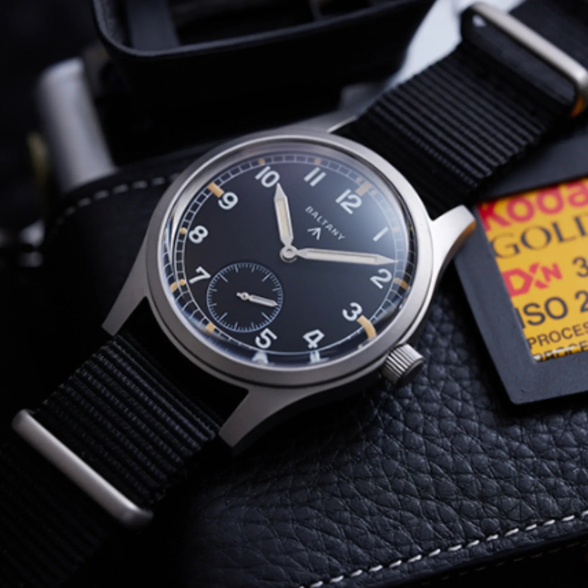 39mm Dirty Dozen Military Vintage Quartz Wristwatch S2032 - DREAM WATCHES