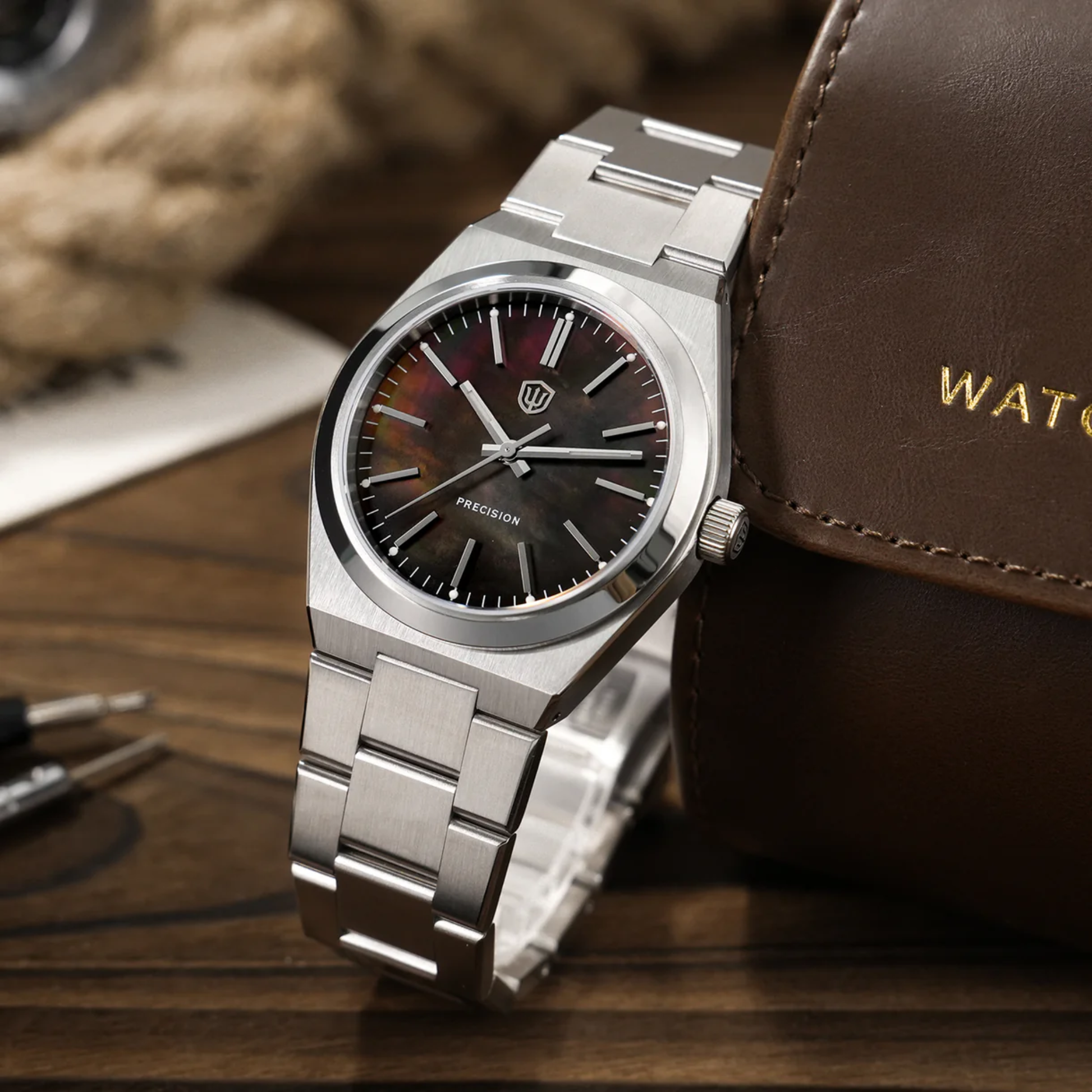 Watchdives WD0012 Vintage VH31 Men Watch / Black MOP