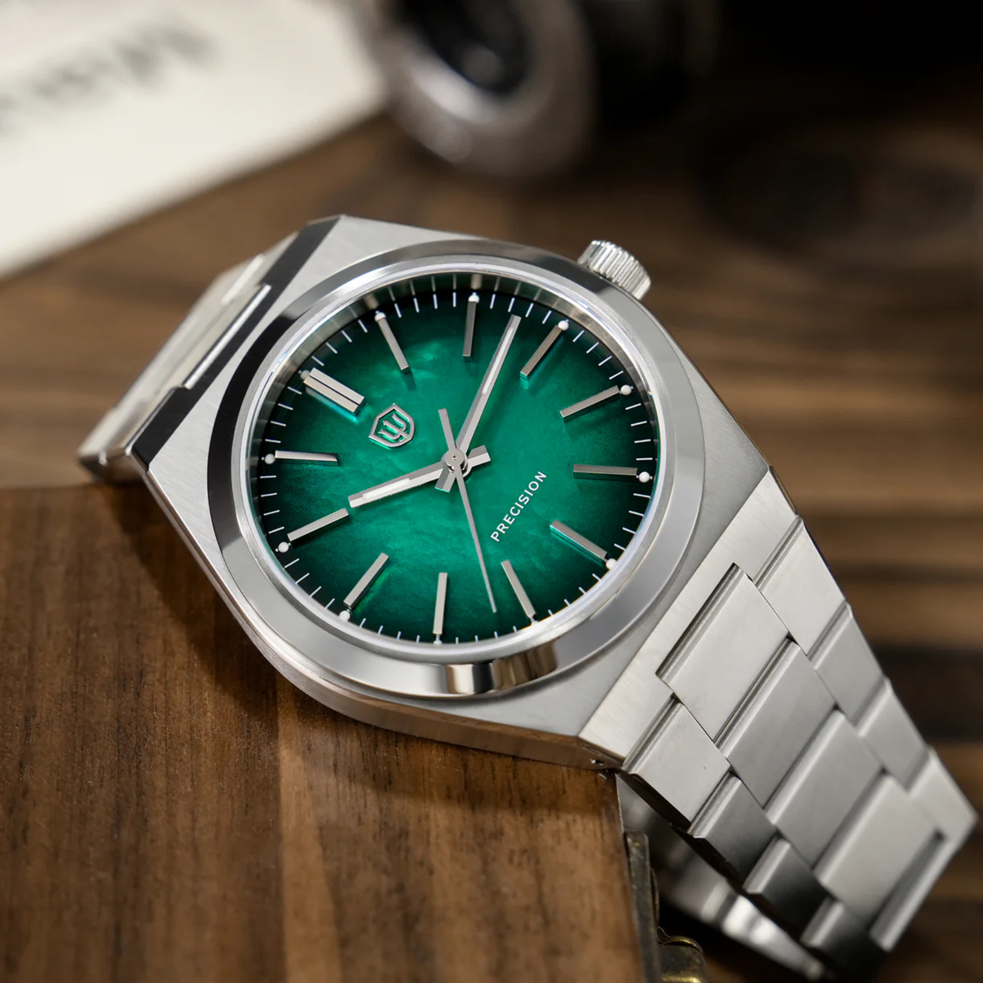 Watchdives WD0012 Vintage VH31 Men Watch / Green MOP