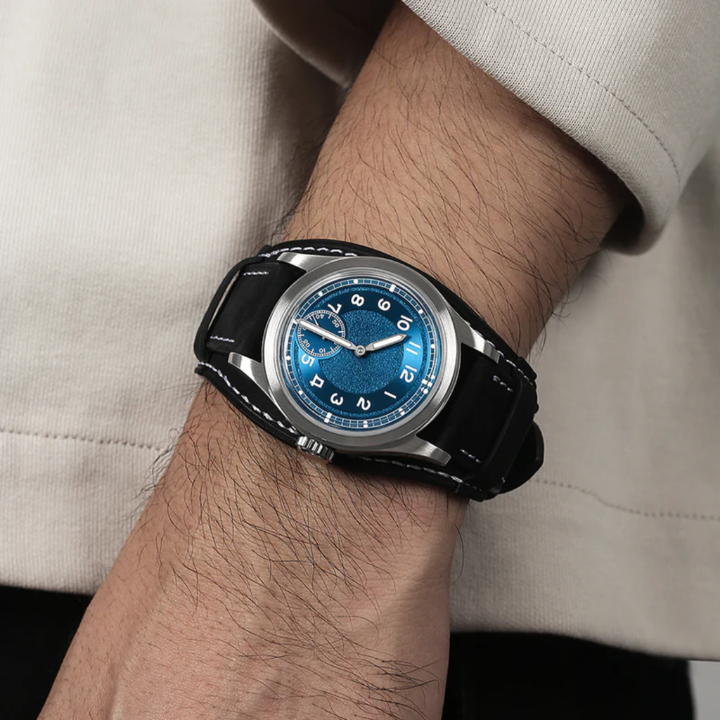 HOU H1 - Vintage Field Watch Automatic | BLUE