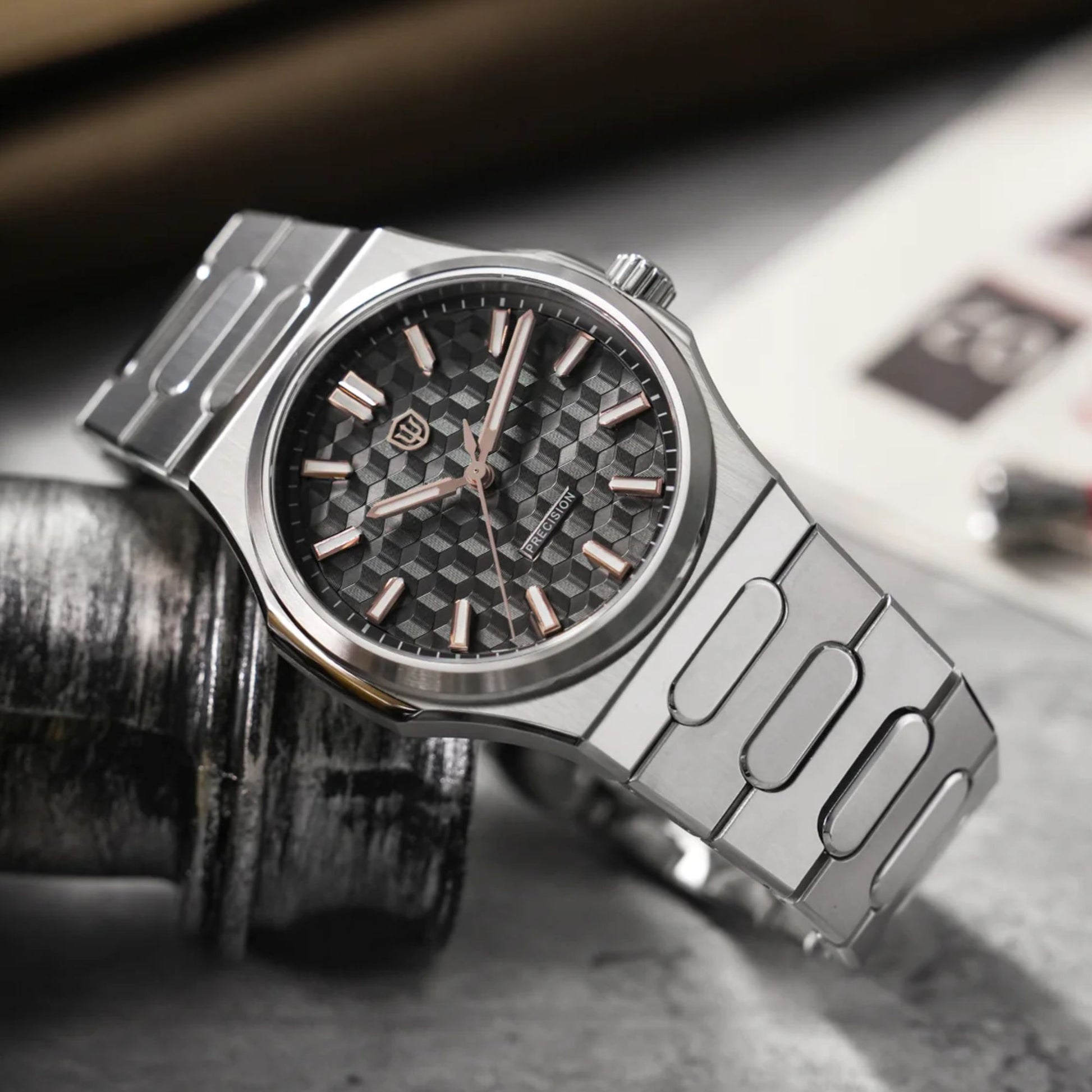Watchdives Premier WD0016B Square-Block Faceted Dial Original Design