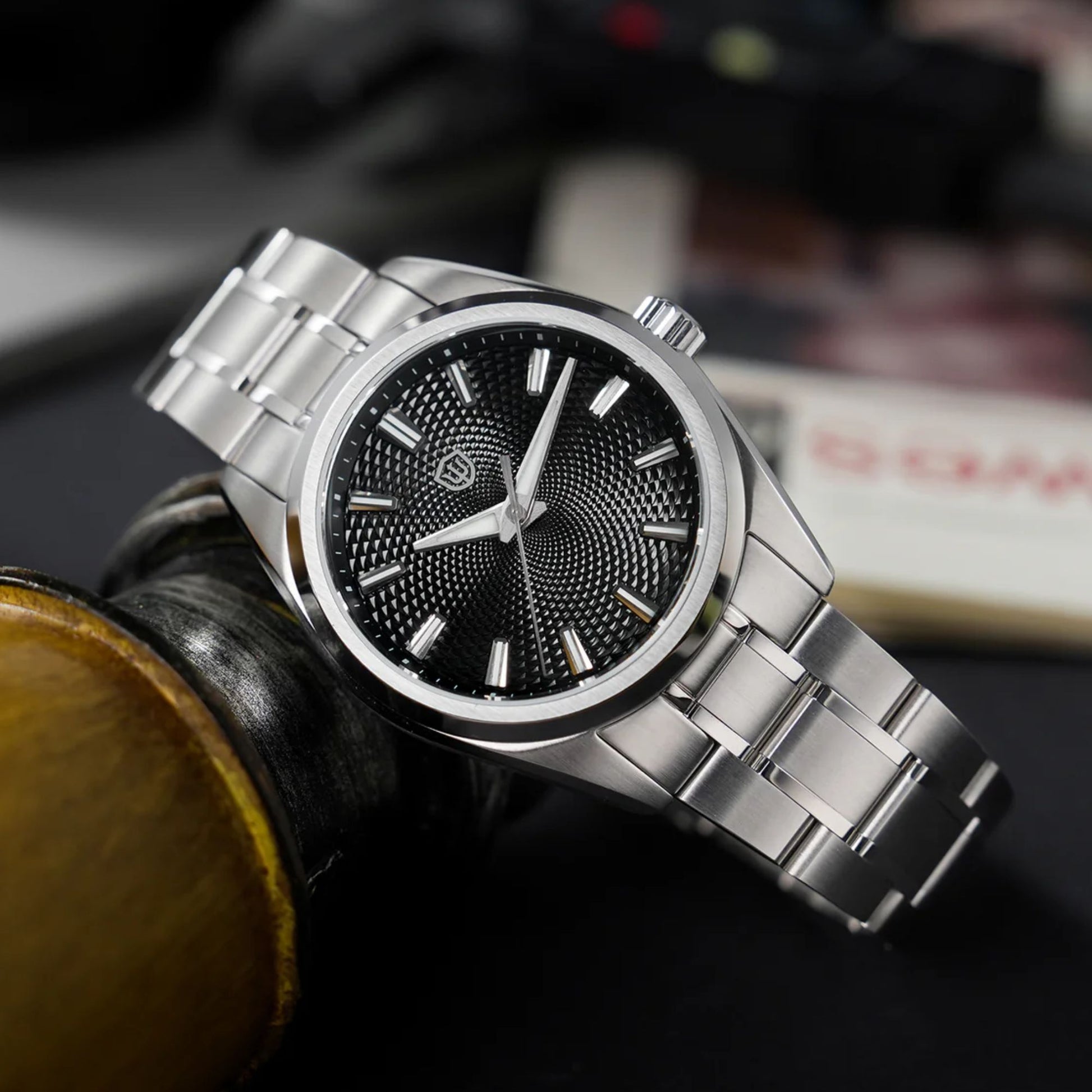 Watchdives WD0003G Guilloche Dial VH31 Men Watch