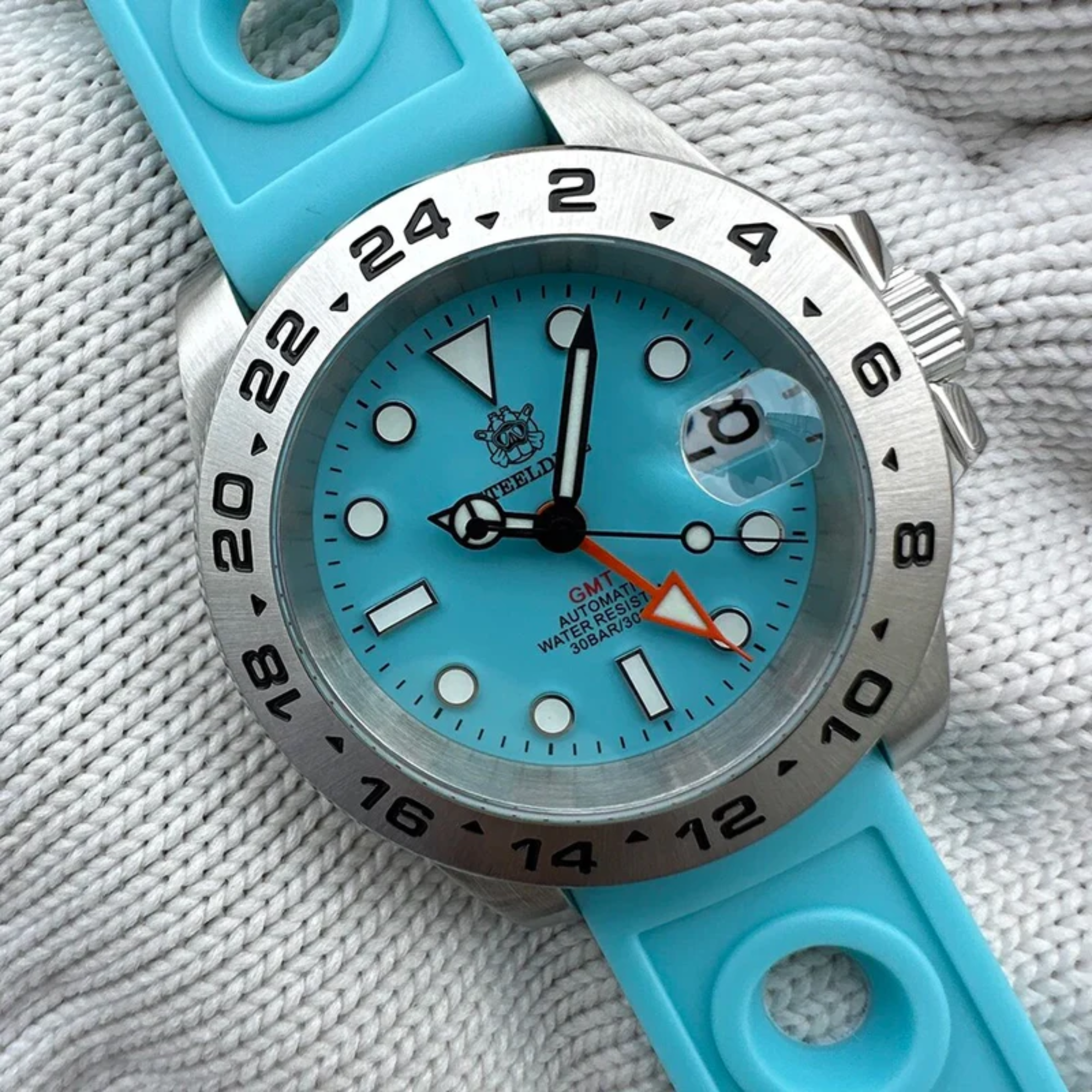 Steeldive SD1992 NH34 GMT Automatic Watch - Tiffany Blue Dial