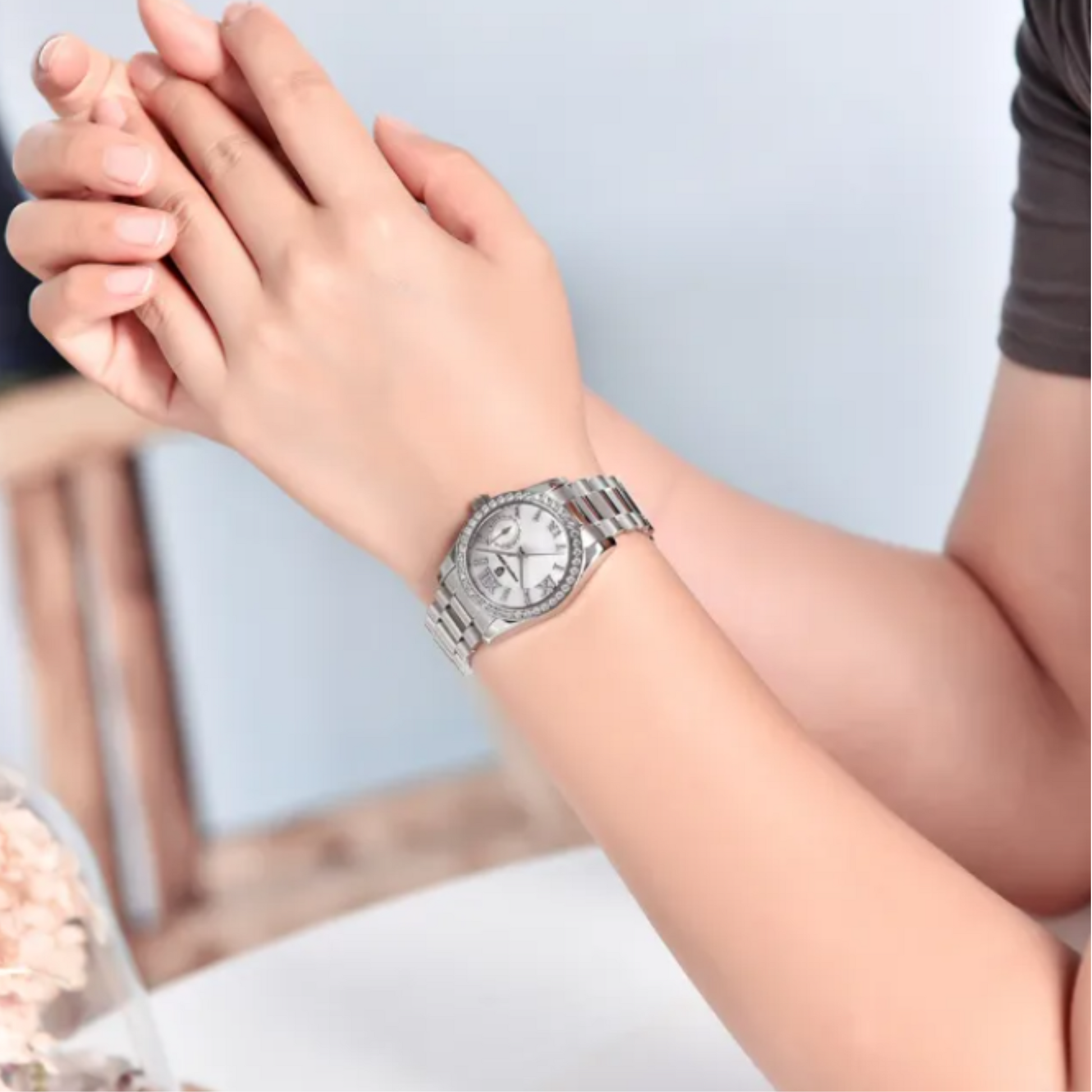 PAGANI DESIGN PD-1776 Luxury Stainless Steel Waterproof Wrist Watch for Women Diamond Bezel Sapphire Dial 32 mm - Frost White