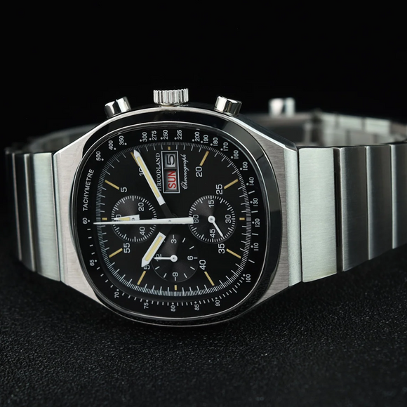 Hruodland Square Retro Chronograph - Sunbrust Black