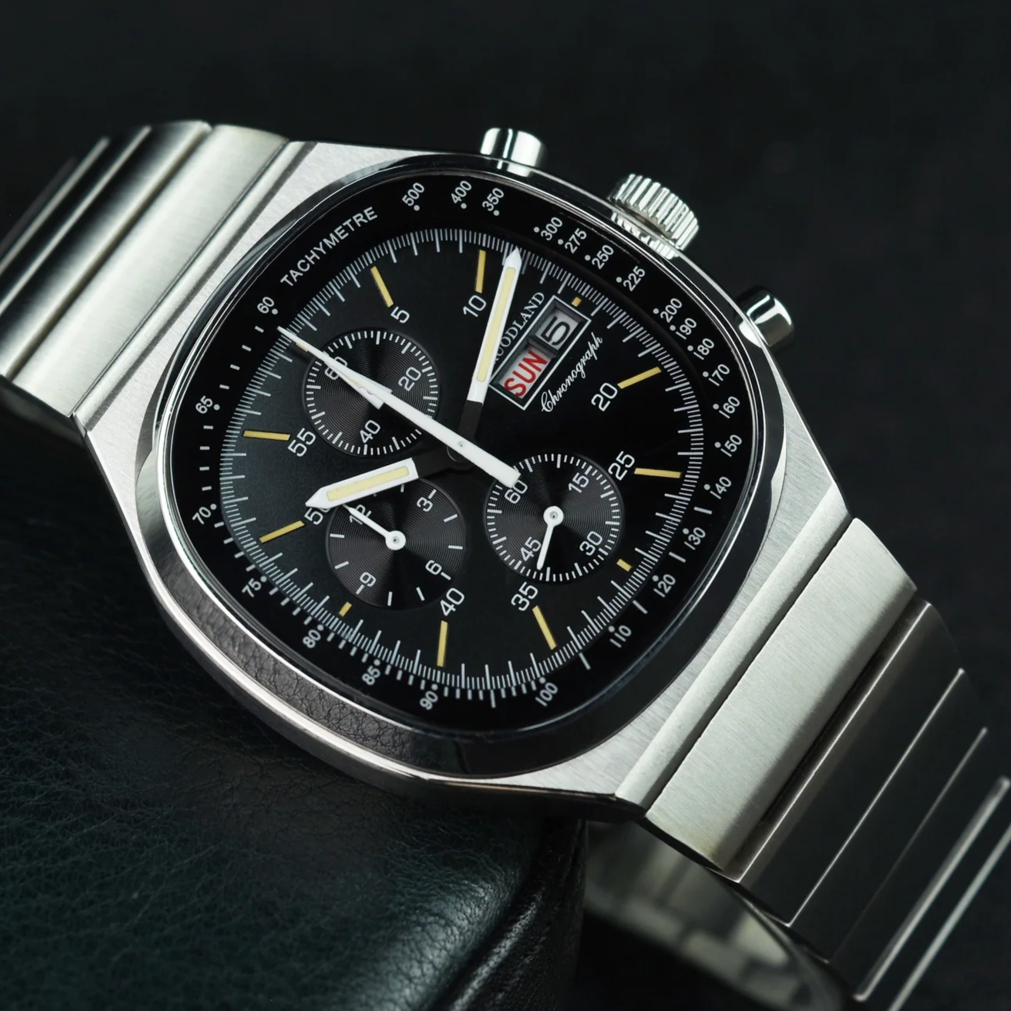 Hruodland Square Retro Chronograph - Sunbrust Black