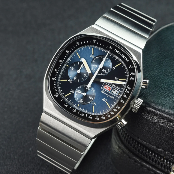 Hruodland Square Retro Chronograph - Sunbrust Blue