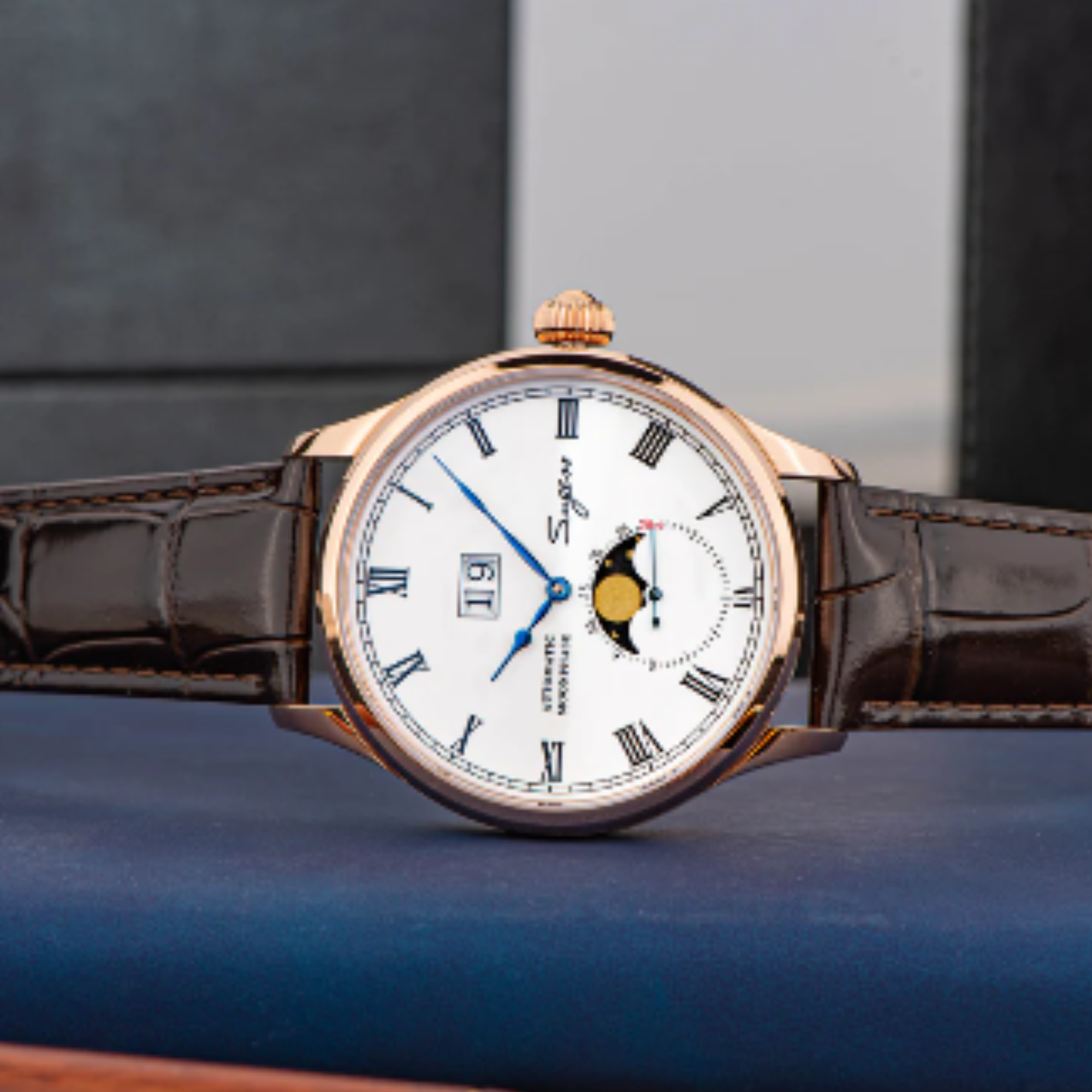 Sugess MoonPhase Master SU2528GW