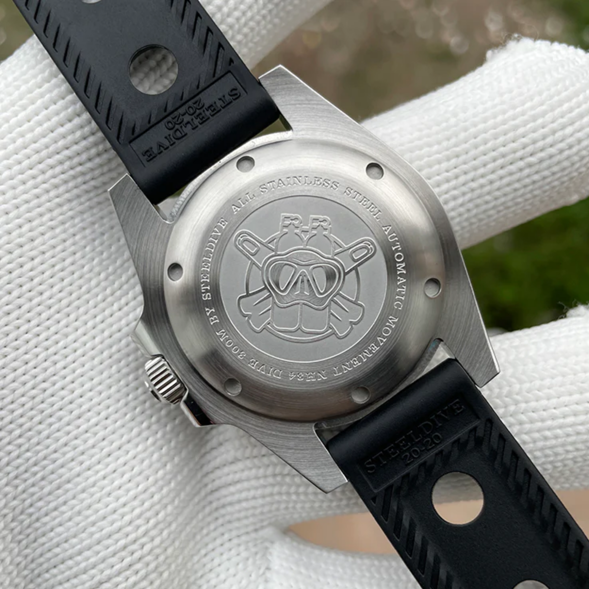Steeldive SD1992 NH34 GMT Automatic Watch - White Dial