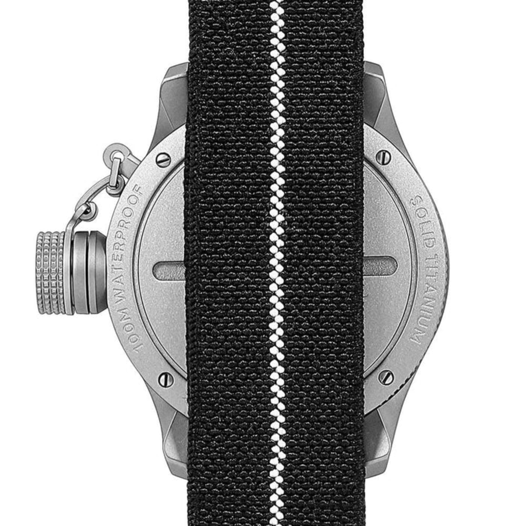 FALCON Canteen - Titanium Solar-Powered Watch | DIVE