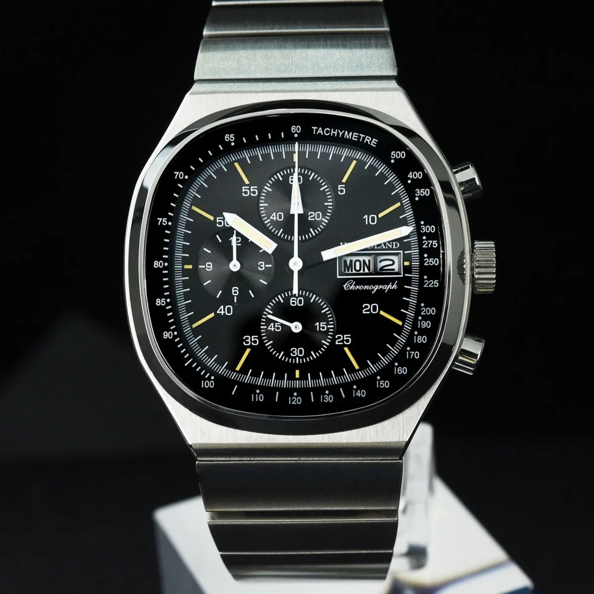 Hruodland Square Retro Chronograph - Sunbrust Black