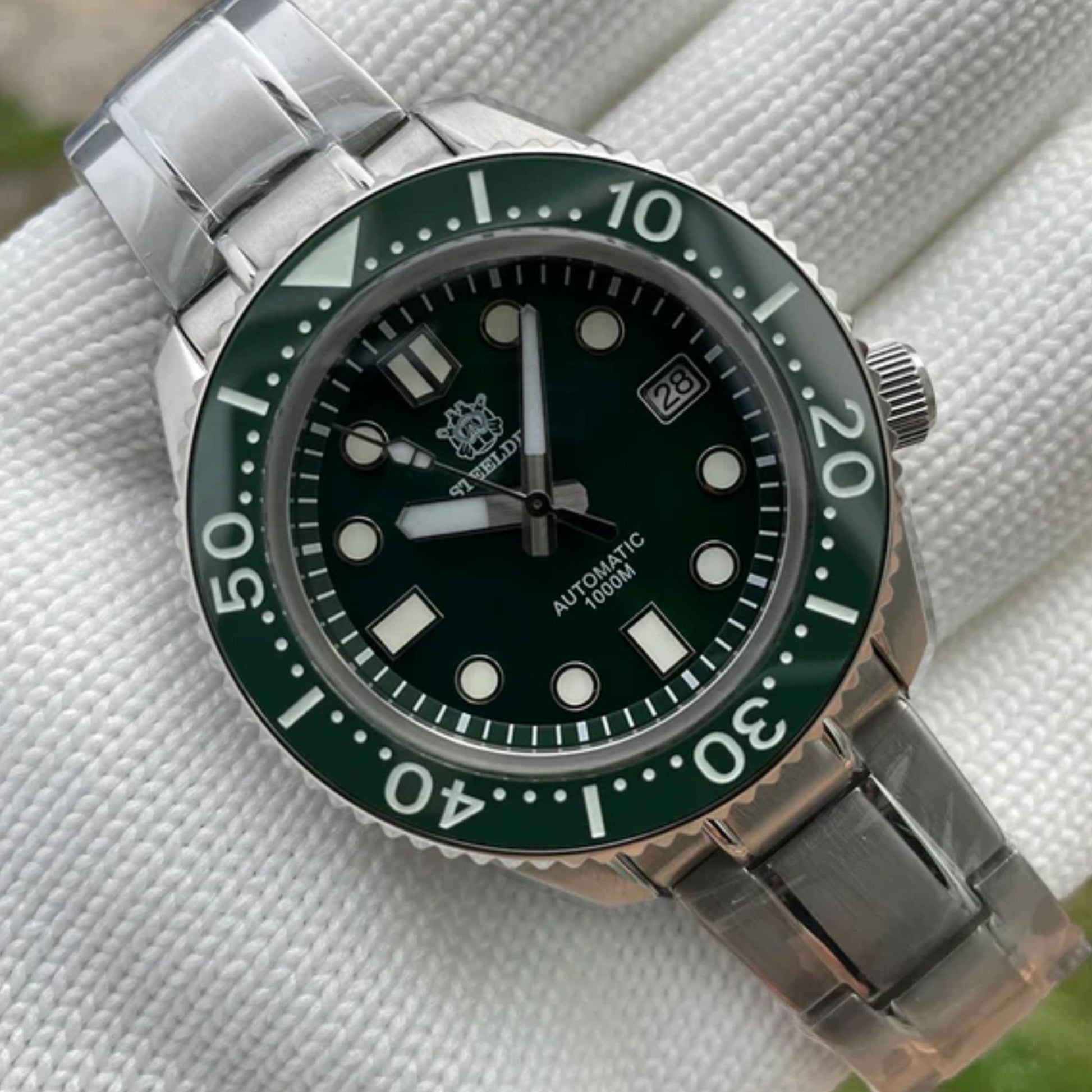 SD1968 Mariner 300 Monobloc Dive Watch