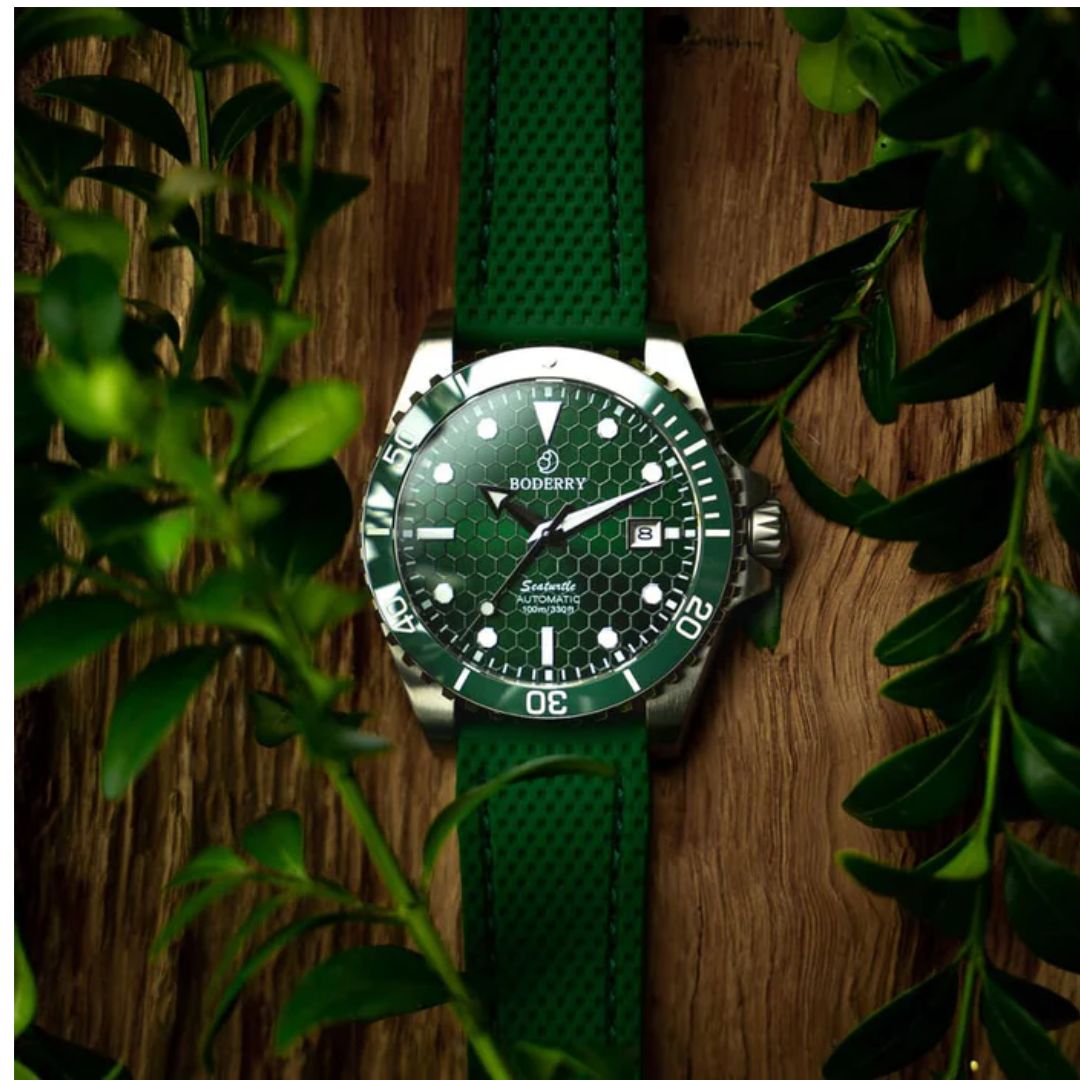 SEATURTLE.OCEAN(TITANIUM) - Automatic Titanium Diver Watch | Turtle Green
