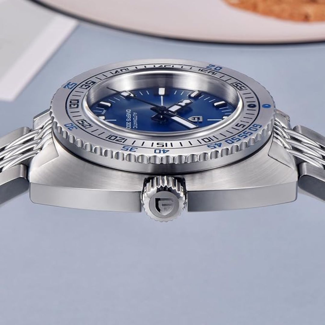 Pagani Design 1719 Men's 42 mm Automatic Wristwatch with Stainless Steel Bracelet Sapphire Crystal