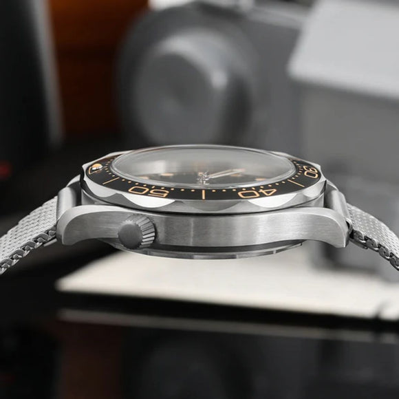 Watchdives WD007 Titanium NTTD Dive Watch - Mesh strap