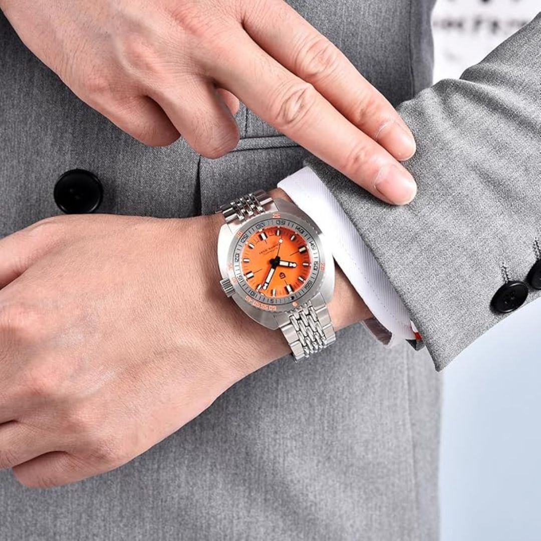 Pagani Design 1719 Men's 42 mm Automatic Wristwatch with Stainless Steel Bracelet Sapphire Crystal