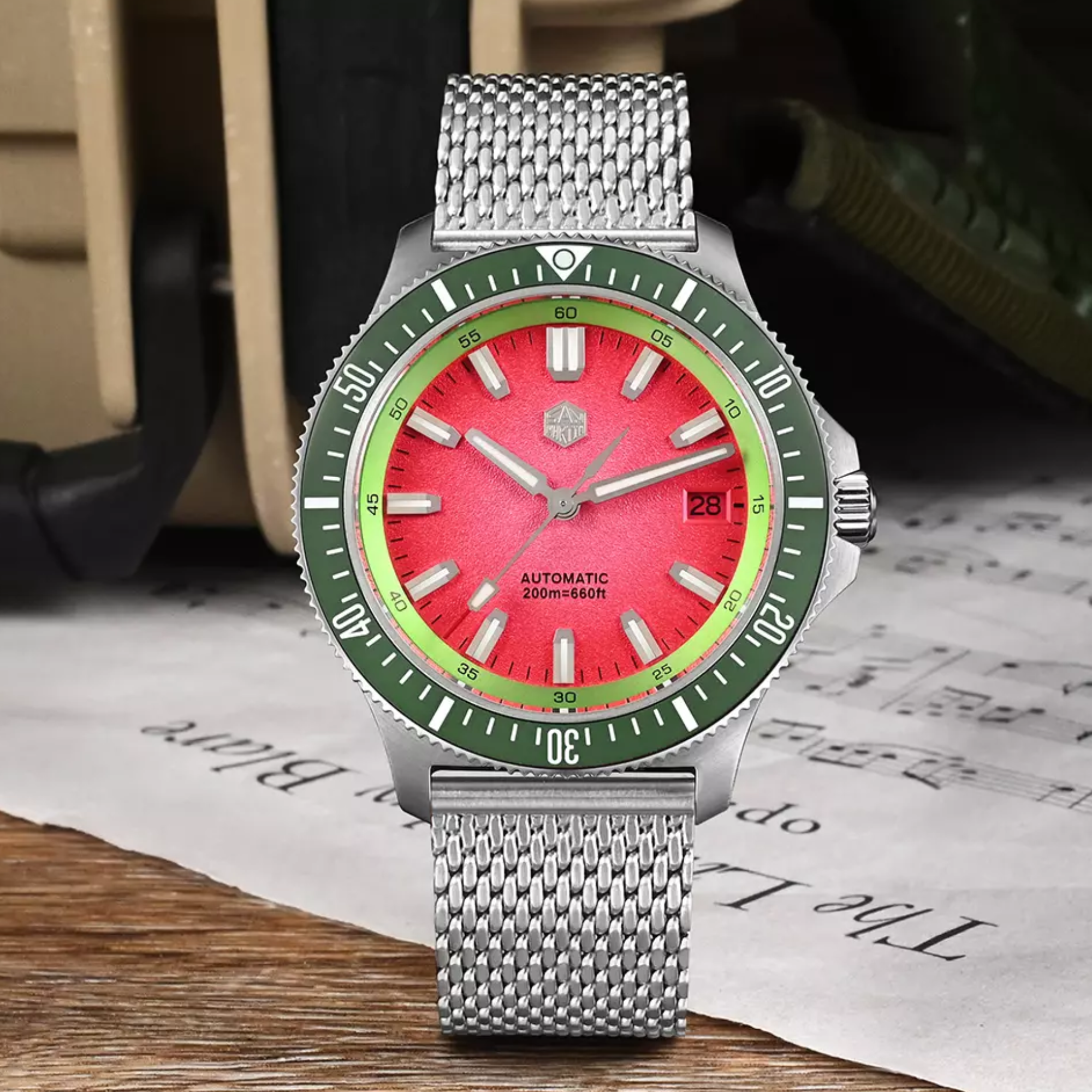 San Martin New Original Design Fashion 40mm Men Sports Watch NH35 Automatic Mechanical Waterproof 200m Gradient Red Dial SN0118-G1