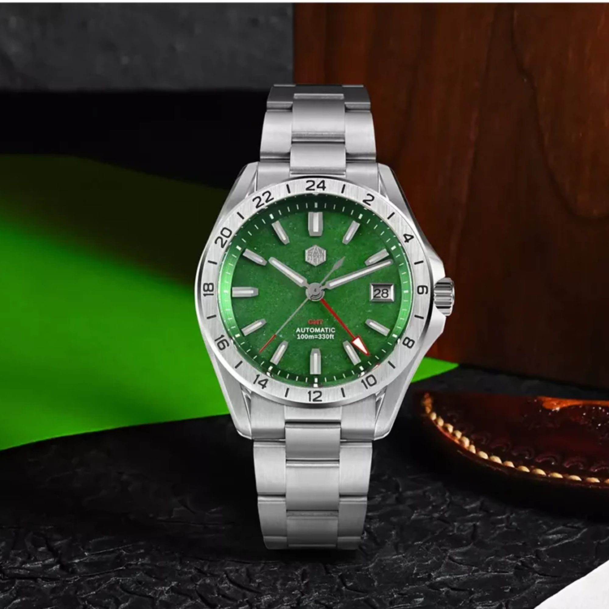 San Martin New 39mm Luxury Men’s Business Dress GMT Watch NH34 Automatic Mechanical Date Windows Waterproof 100m Luminous With Red Agate and Green Jade Dial SN0129-B-1