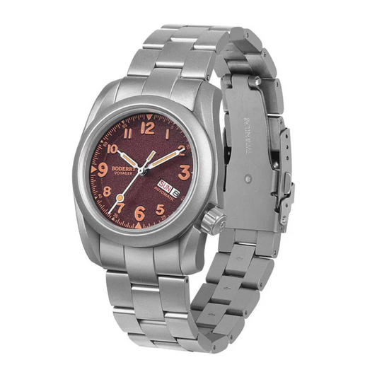 VOYAGER - 100M Waterproof Titanium Automatic Field Watch | Claret-bracelet