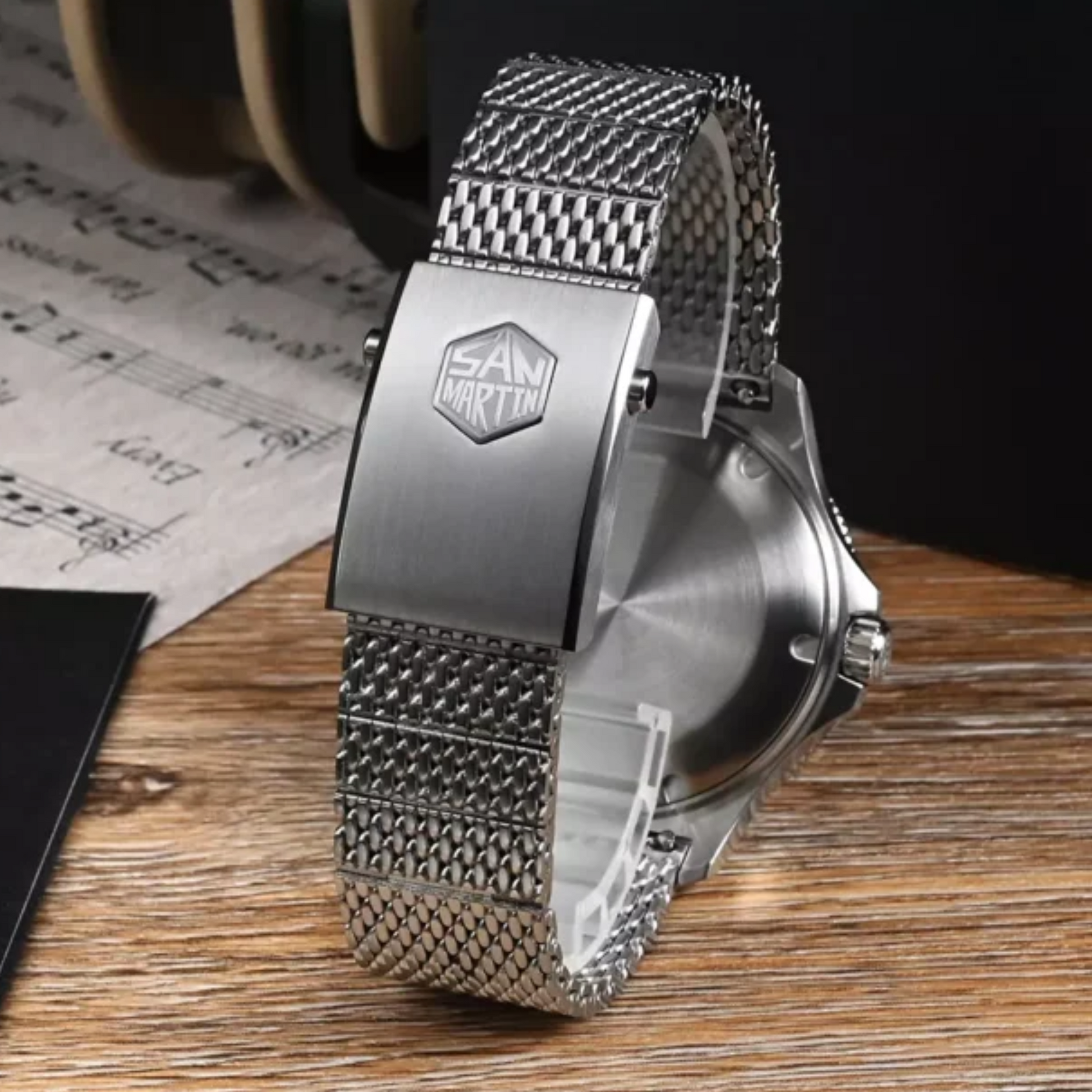 San Martin New Original Design Fashion 40mm Men Sports Watch NH35 Automatic Mechanical Waterproof 200m Gradient Red Dial SN0118-G1