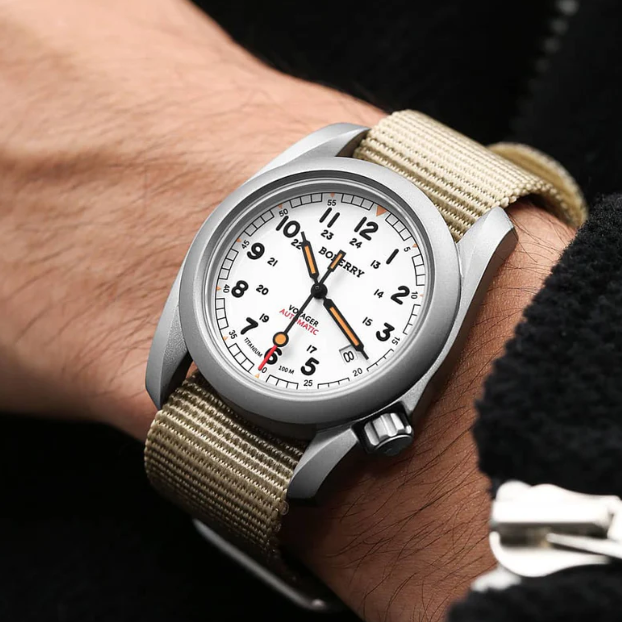 VOYAGER - 100M Waterproof Titanium Automatic Field Watch | White-bracelet