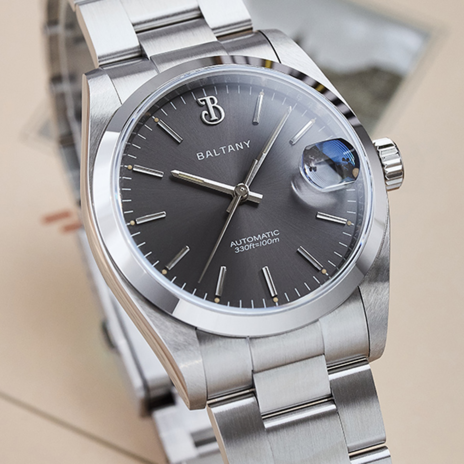 Baltany 36mm Smooth Bezel Perpetual DJ Homage Watch S4095