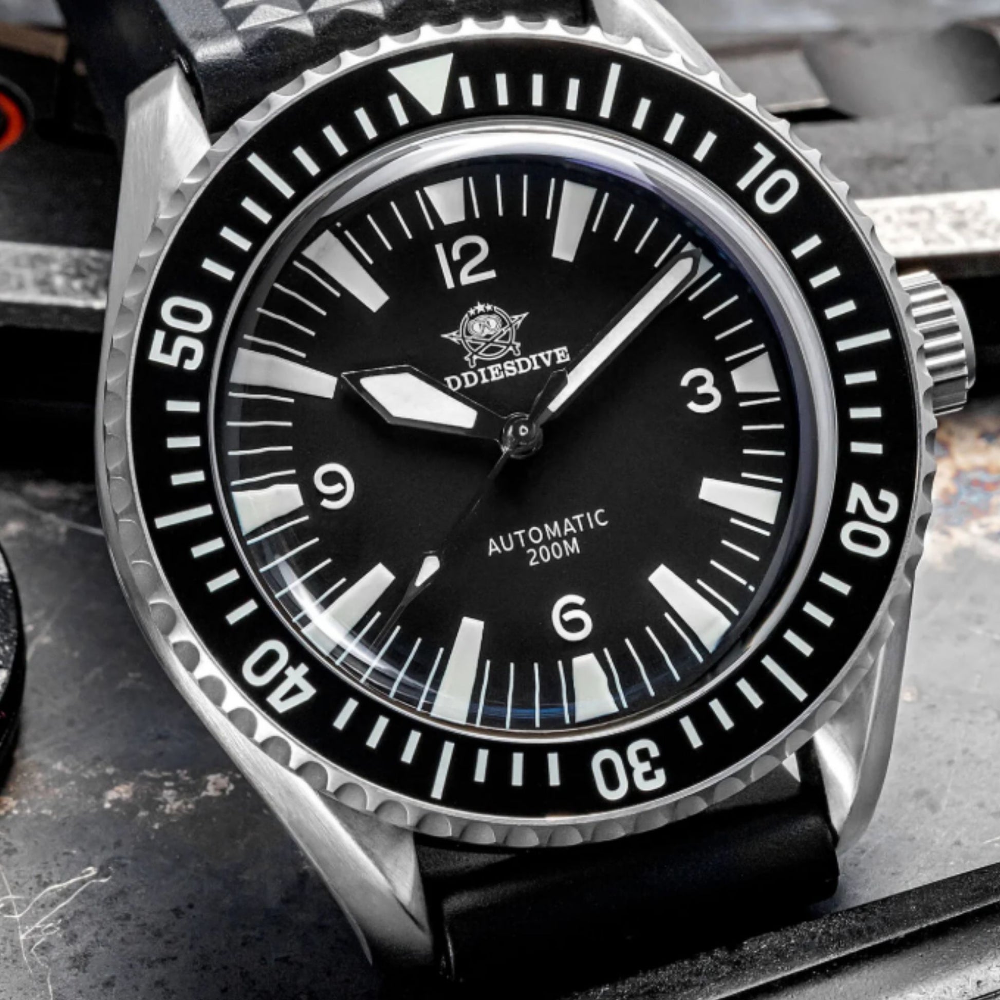 ADDIESDIVE Sharkmaster 300 Automatic Dive Watch AD2056