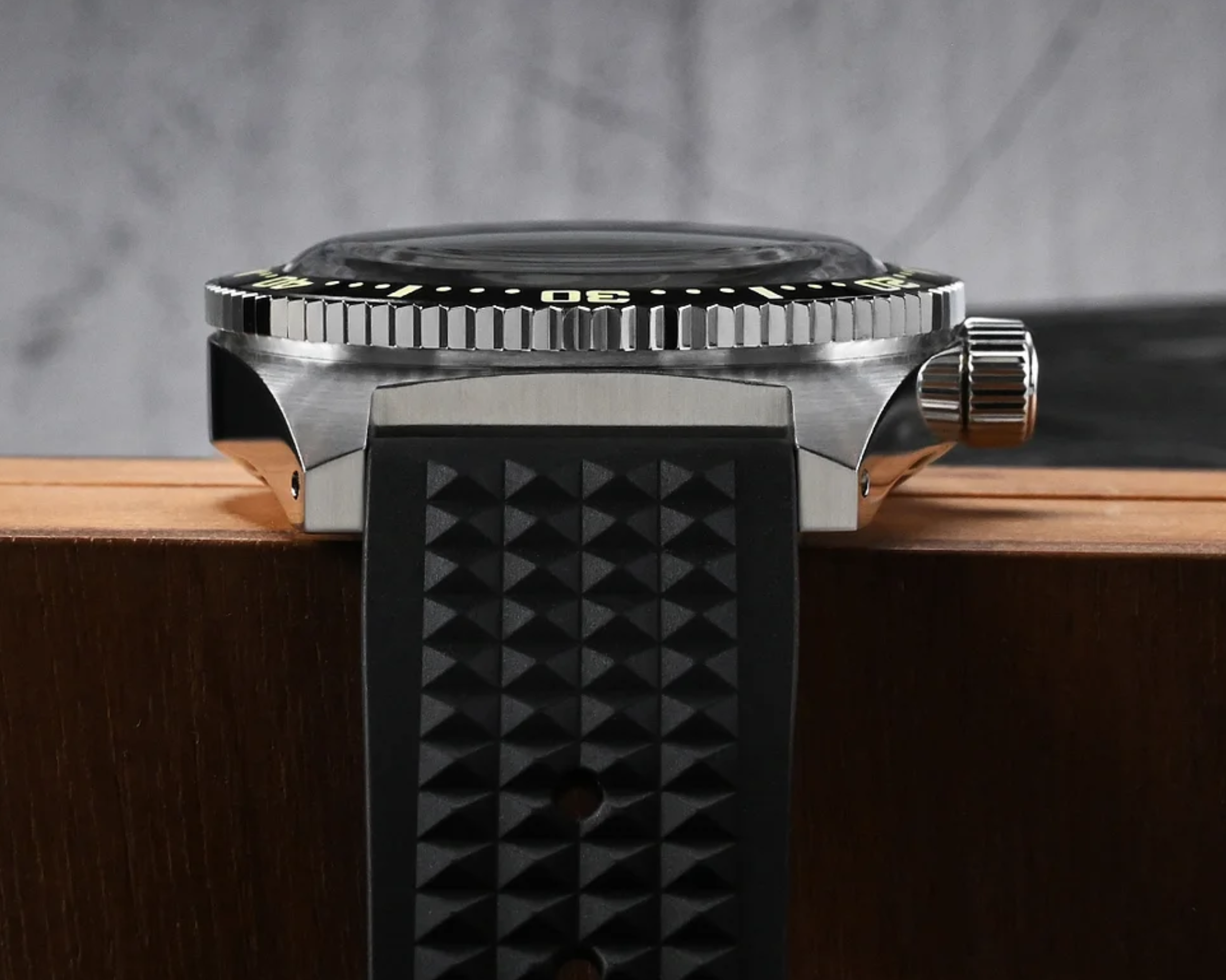 SAN MARTIN WATCHES INDIA Surfing Diver Dream Watches