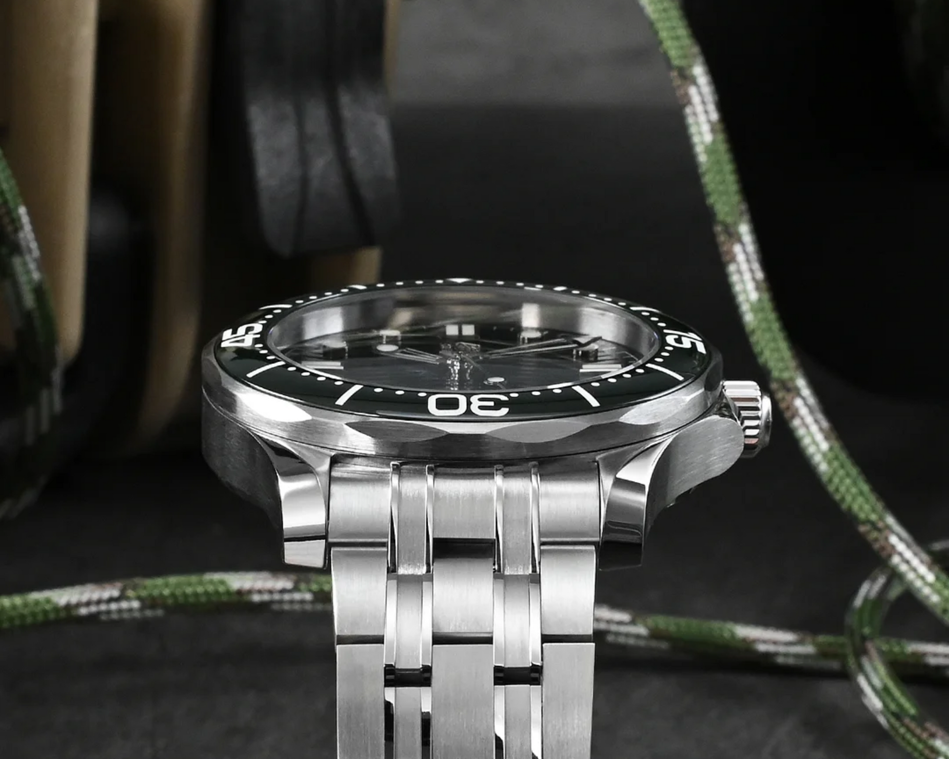 San Martin Sea Ghost Diving Watch SN0088G2 - Green san martin watches india online