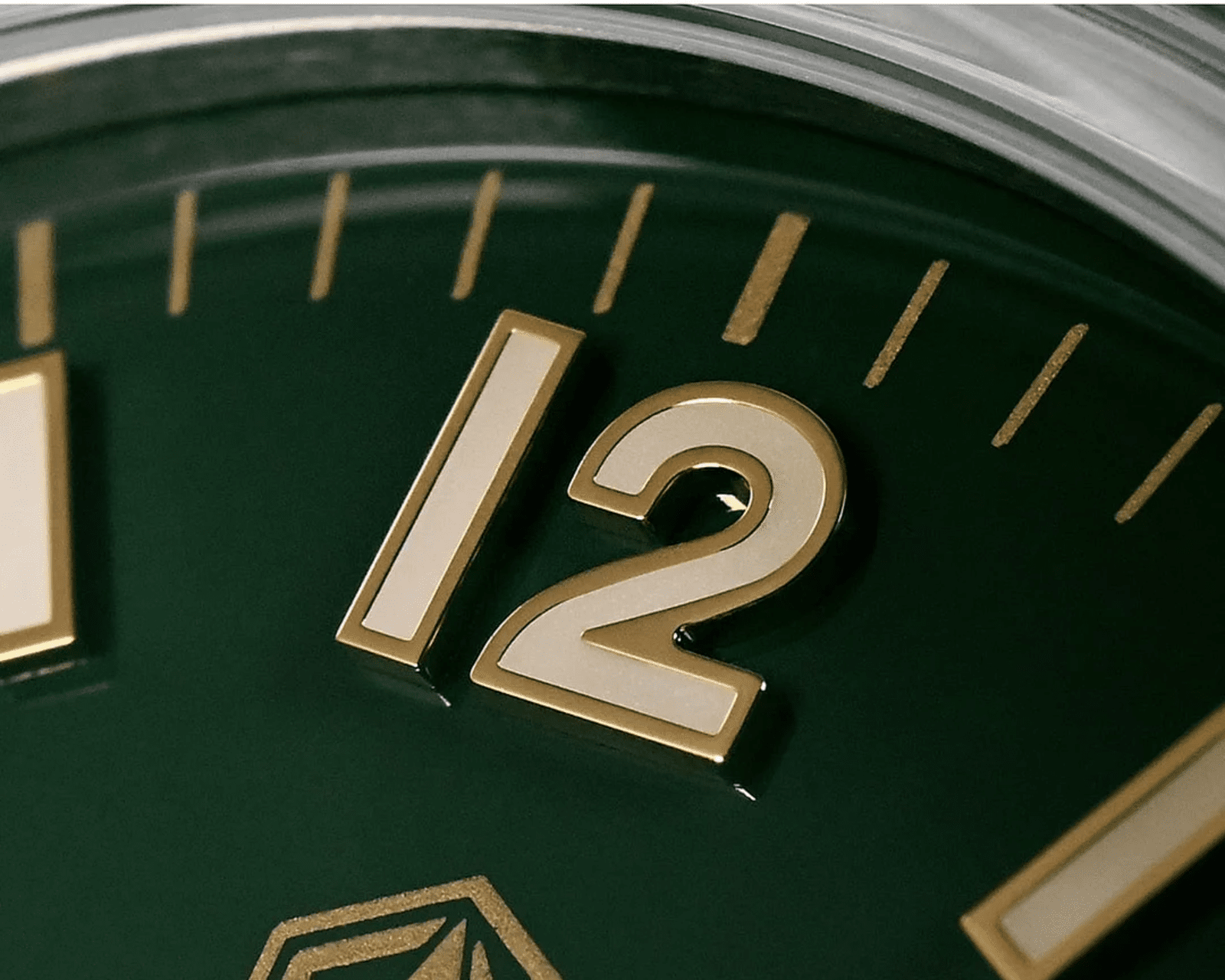 San Martin 38mm Enamel Dial Explore Watch SN0107-G4 - Green san martin watches india online