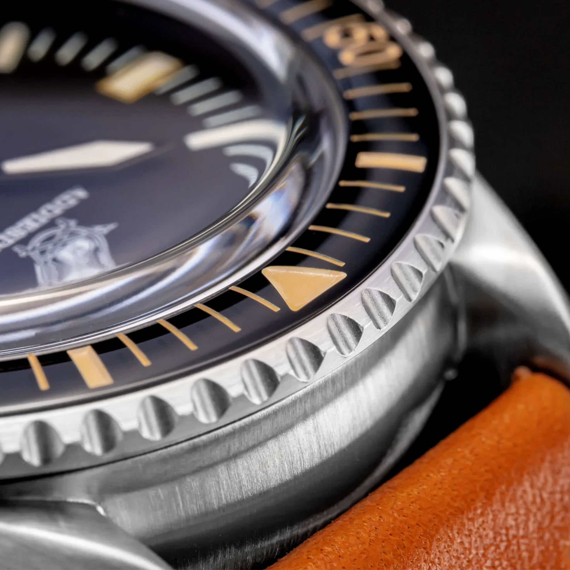 ADDIESDIVE Milsub Automatic Dive Watch AD2058