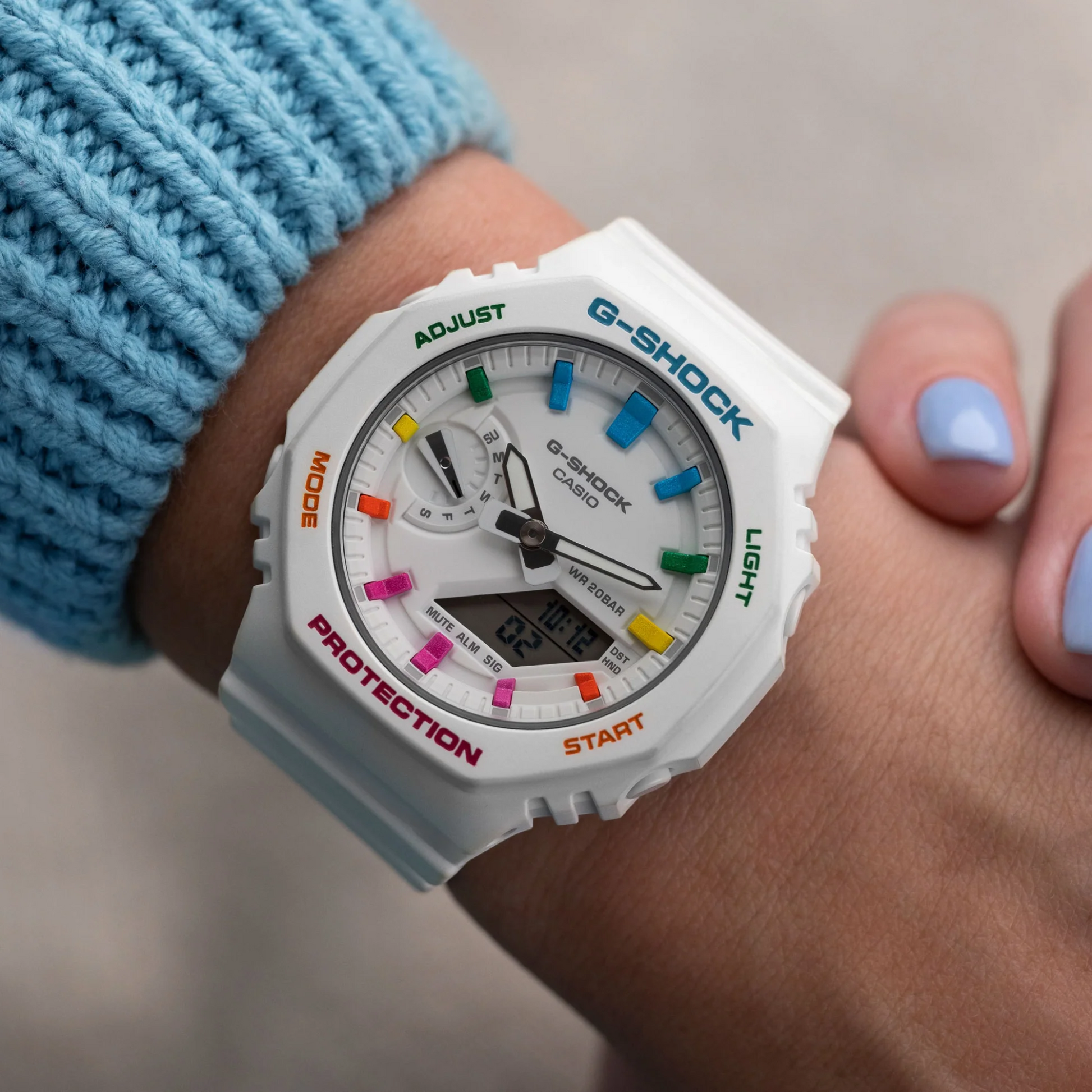 G-SHOCK CASIOAK MINI POLAR RAINBOW