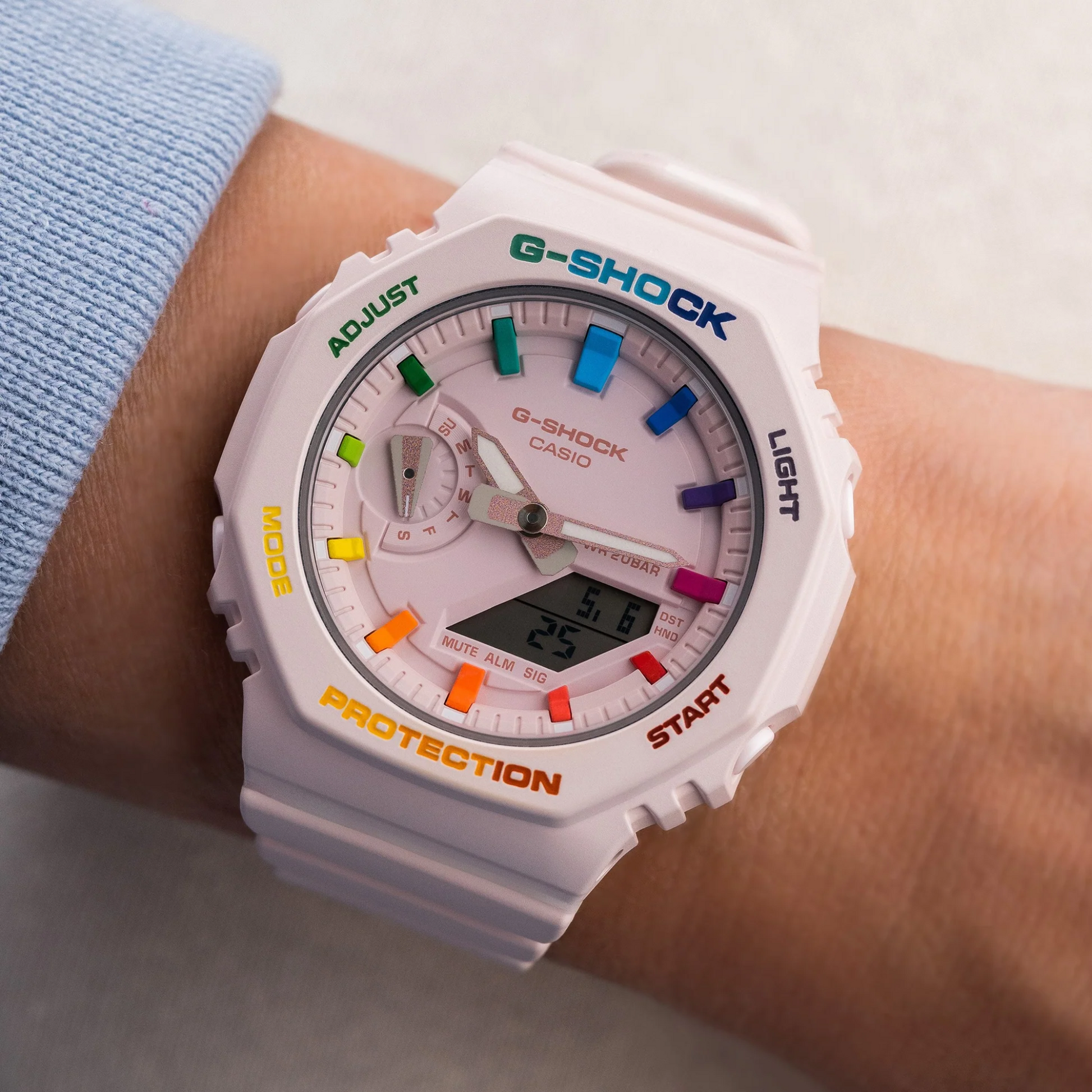 G-SHOCK CASIOAK MINI BLUSH RAINBOW