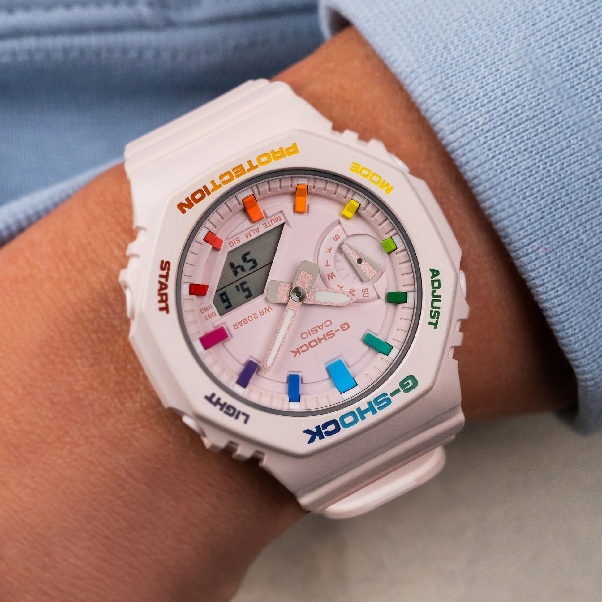 G-SHOCK CASIOAK MINI BLUSH RAINBOW