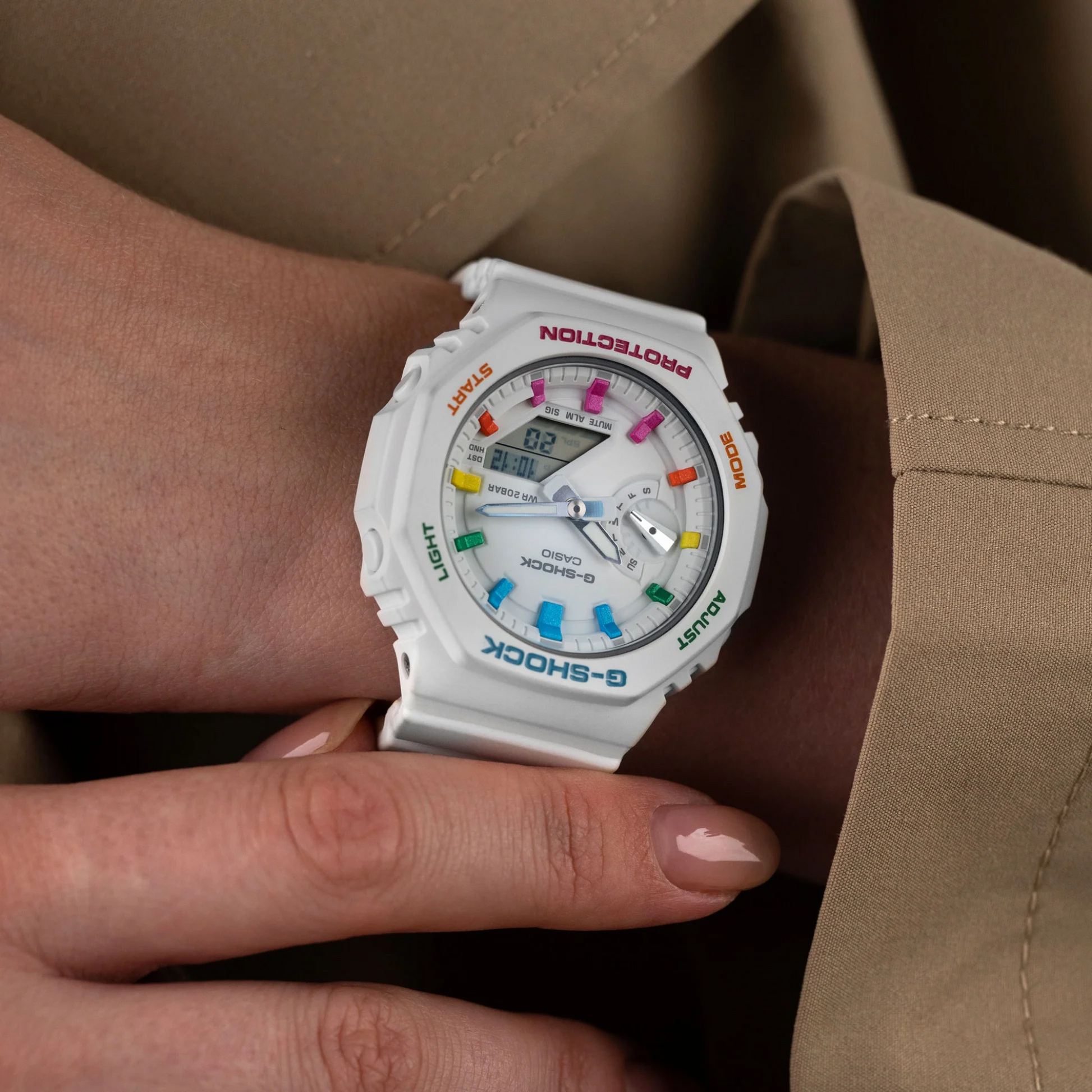 G-SHOCK CASIOAK MINI POLAR RAINBOW