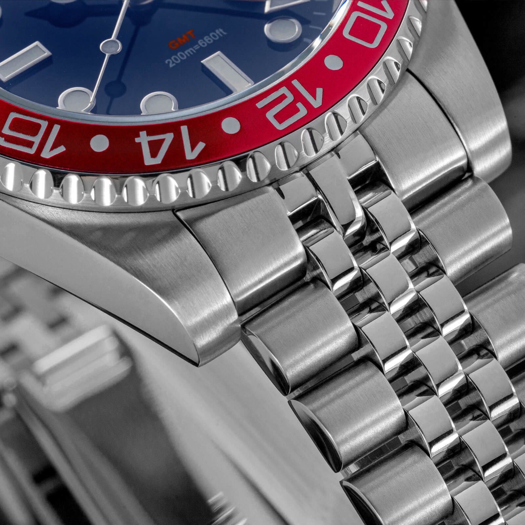 ADDIESDIVE Water Ghost Luxury Dive GMT Watch AD2050 with Swiss Movement