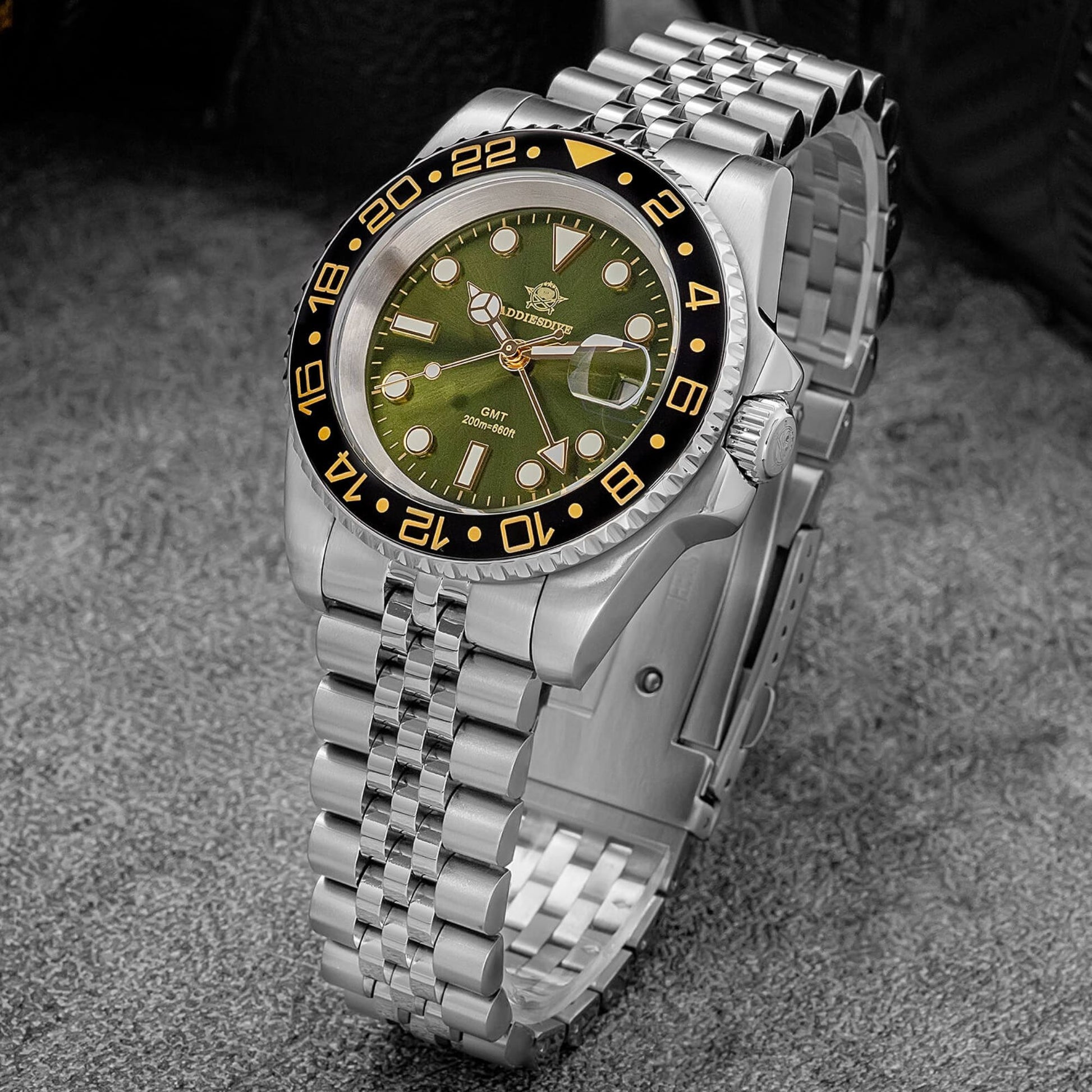 ADDIESDIVE Water Ghost Luxury Dive Watch GMT Watch AD2050 with Swiss Movement