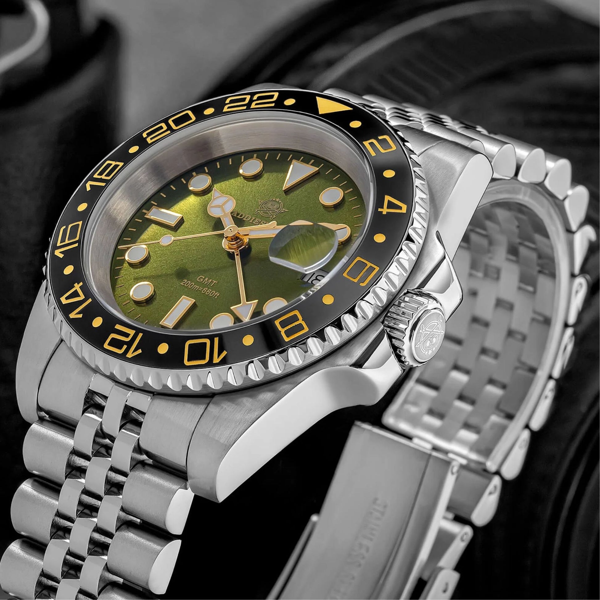 ADDIESDIVE Water Ghost Luxury Dive Watch GMT Watch AD2050 with Swiss Movement