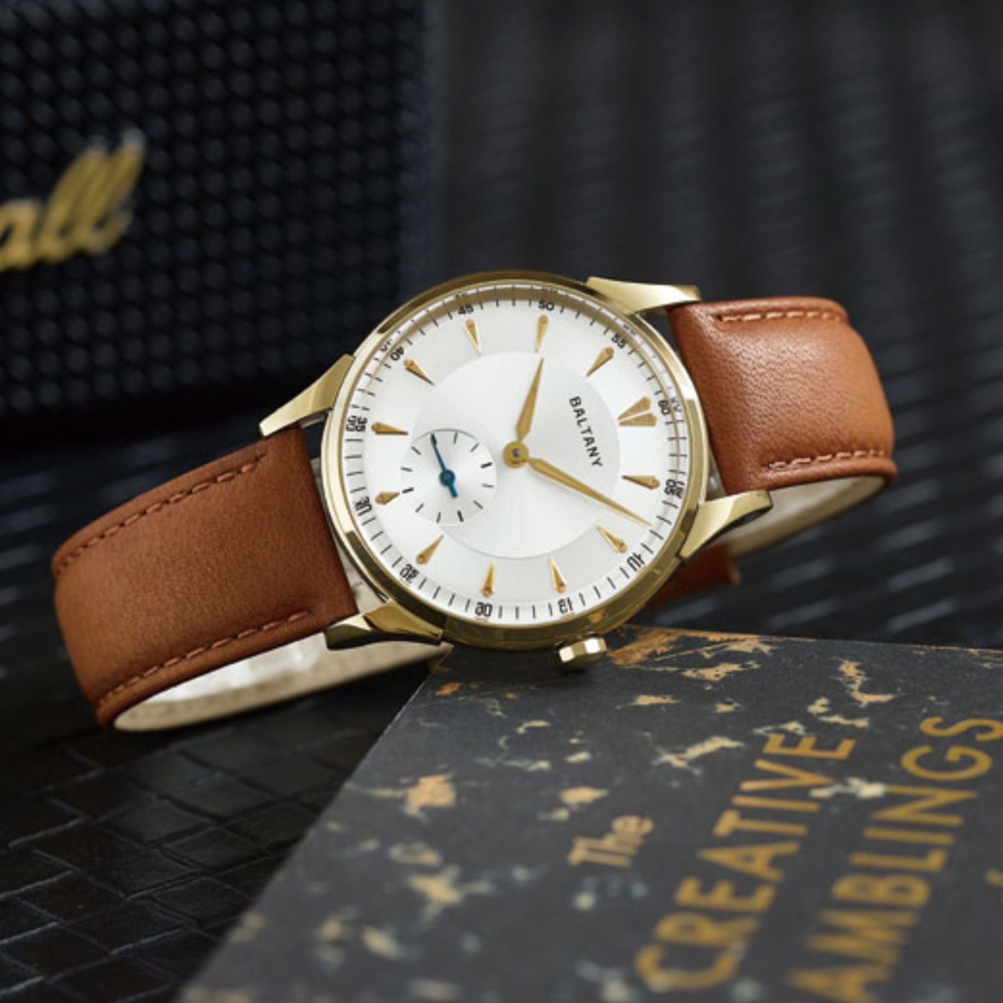 Baltany Design Retro Style ST1701 Mechanical Watch S4101