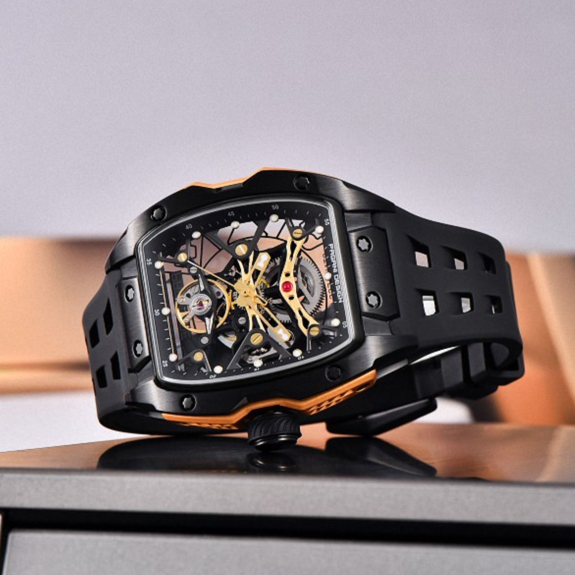 Pagani Design PD-YS018 Tonneau Mechanical Watch Men's 42MM 50M Waterproof Fashion Automatic Mechanical Watch