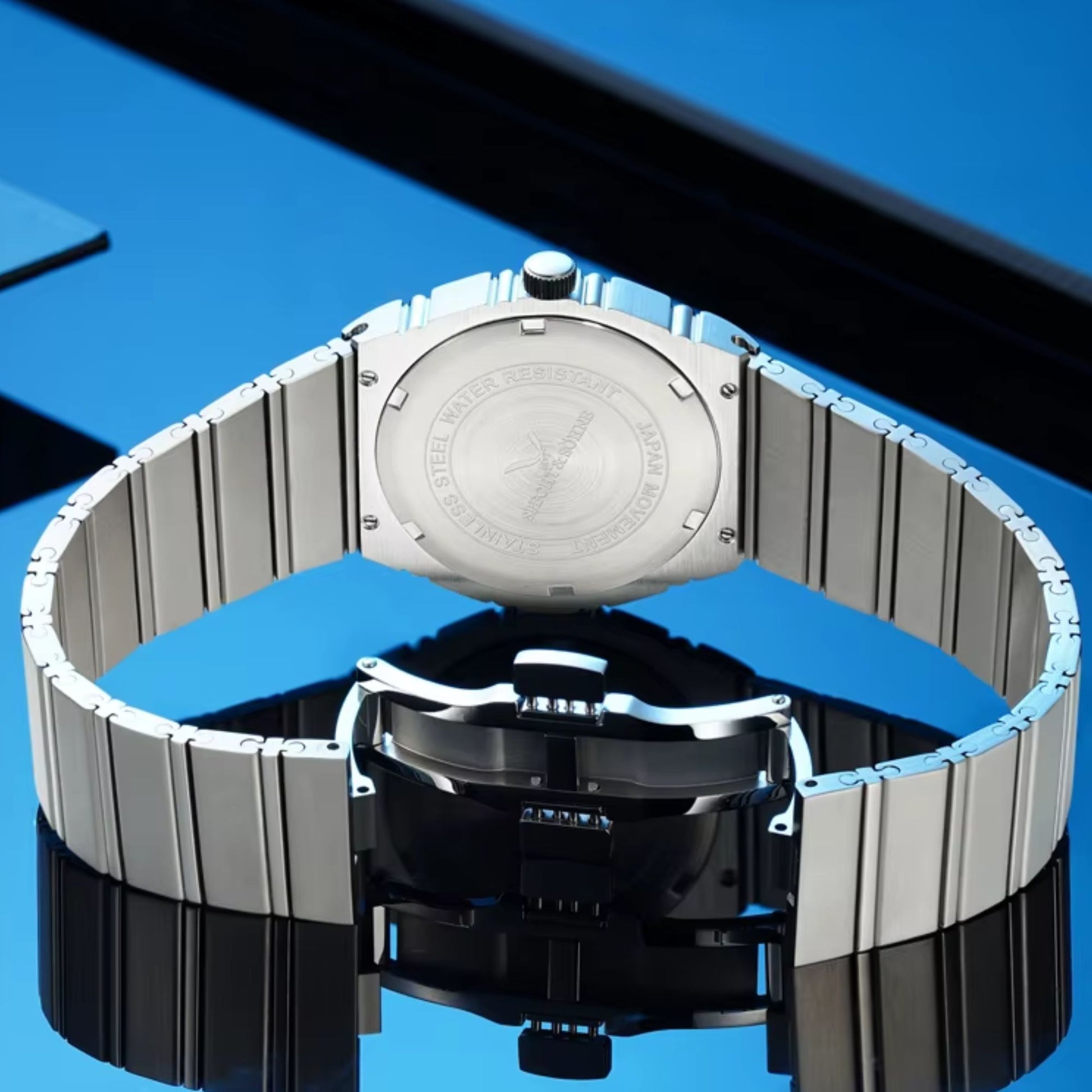 Specht & Söhne Royale ultra-thin quartz wristwatch