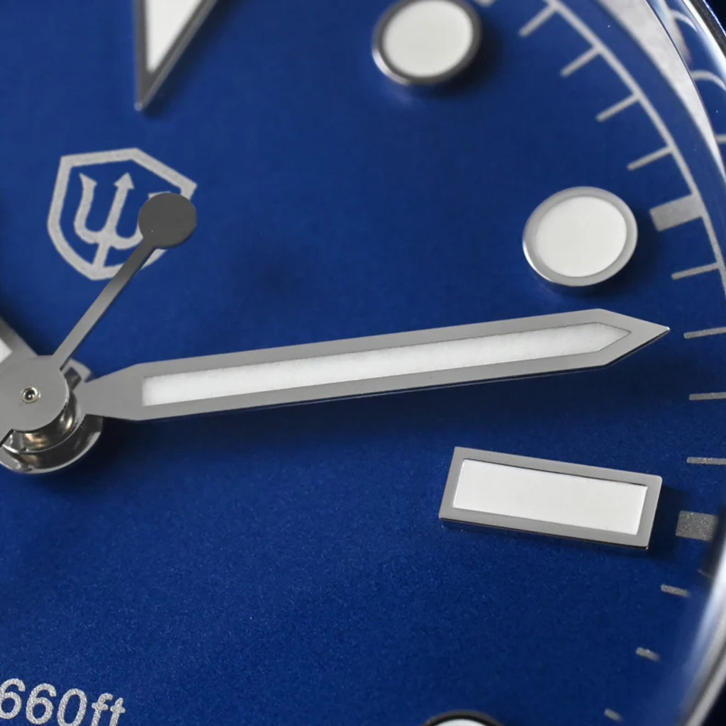 Watchdives WD7922 37mm VH31 Watch