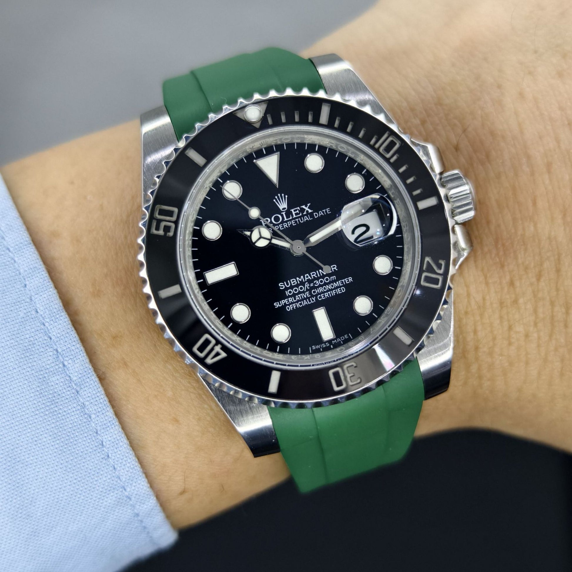 High End Curved FKM Rubber Watch Band with Oyster Style Deployment Clasp: 20 mm - Green with Gold Dual tone