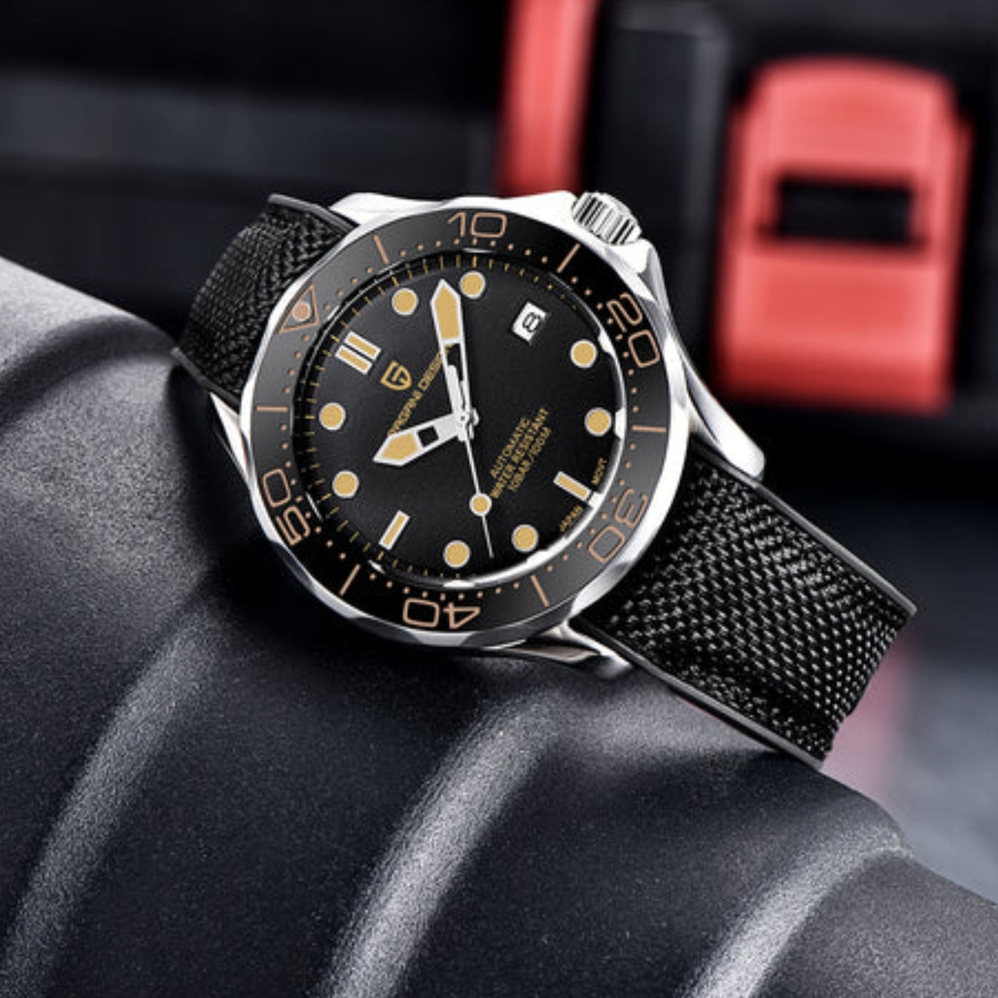 Pagani Design PD-1667 40mm Mens Automatic Waterproof Mechanical Watch with (Japanese NH-35 Movement) 007 Seamaster - Mesh Strap
